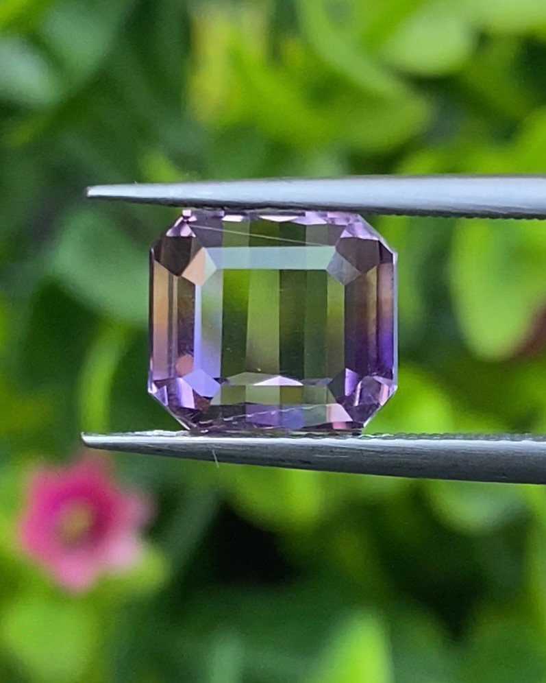 พลอย อเมทริน Natural Ametrine 3.97 กะรัต (Cts.) พลอยแท้ อัญมณีมงคลประจําวันเกิด เครื่องประดับพลอย