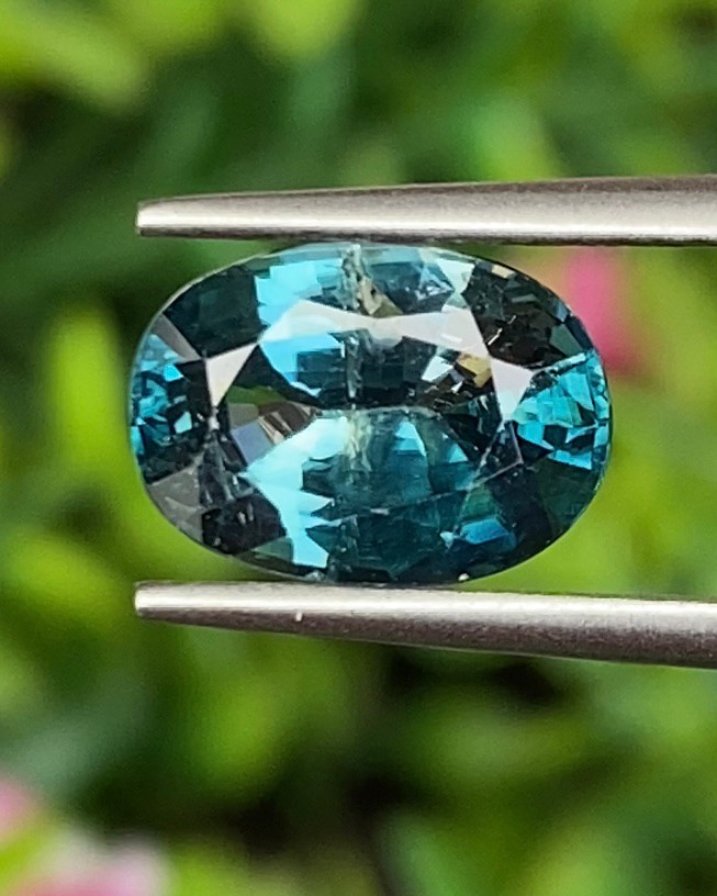 พลอย เพทาย Natural Zircon 3.63 กะรัต (Cts.) พลอยแท้ อัญมณีมงคลประจําวันเกิด เครื่องประดับพลอย