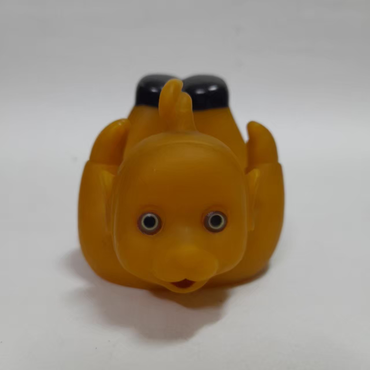 ที่ใส่สบู่ยาง เทเลทับบี้ ขนาดตามรูป มือสองสภาพดีมีรอยบ้าง สภาพเก่าเก็บ ขายตามสภาพ