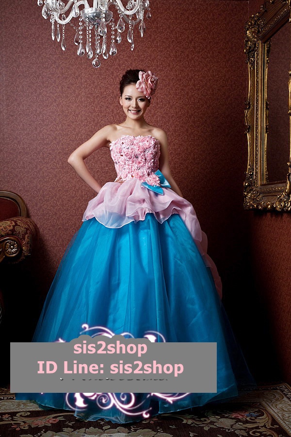 พร้อมเช่า ชุดแฟนซี ชุดราตรียาว สีฟ้า แต่งผ้าลูกไม้สีชมพูหวาน จับจีบกระตุกอย่างหรู