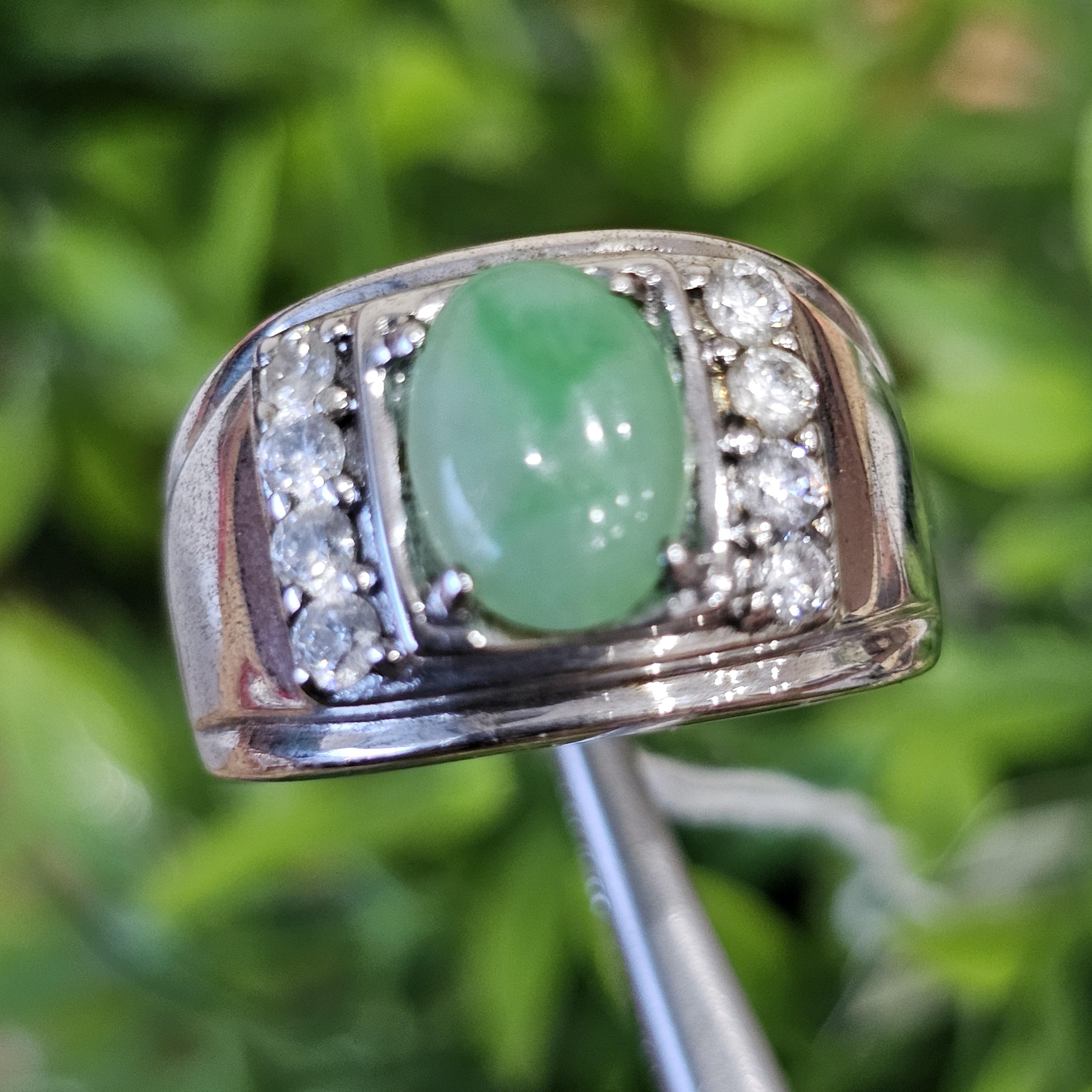 หยก พม่า แท้ Jade แหวนหยก (jadeite Ring) Size 60 ดิบ ไม่ผ่านการปรับปรุง (Type A) พม่า (Myanmar)