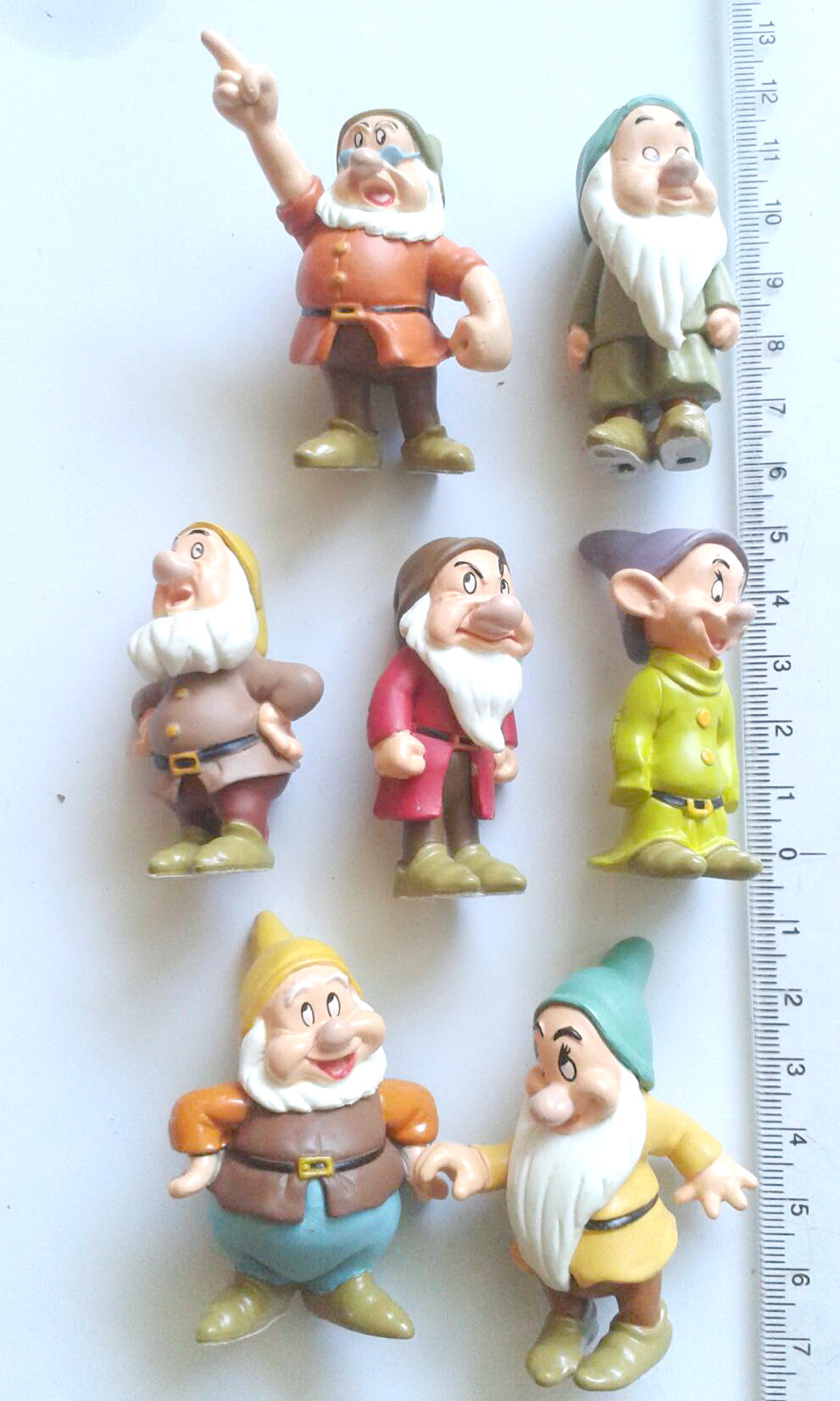 ของเล่น ของสะสม เซ็ทคนแคระทั้ง 7 ขนาดตัวละประมาณ 6 ซม.