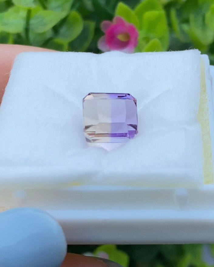 พลอย อเมทริน Natural Ametrine 4.32 กะรัต (Cts.) พลอยแท้ อัญมณีมงคลประจําวันเกิด เครื่องประดับพลอย