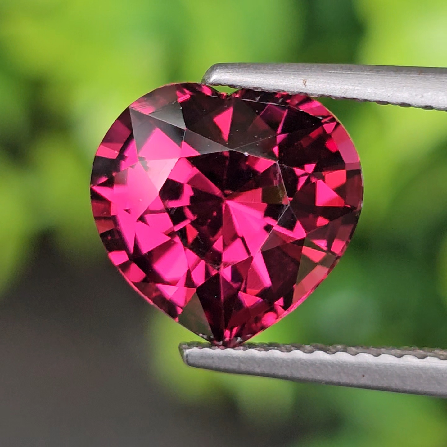 พลอย อุมบาไลต์ การ์เน็ต Umbalite Garnet 4.26 กะรัต (Cts.) ดิบ Unheated พร้อมใบเซอร์ AIG พลอยแท้ อัญมณีมงคลประจําวันเกิด เครื่องประดับพลอย