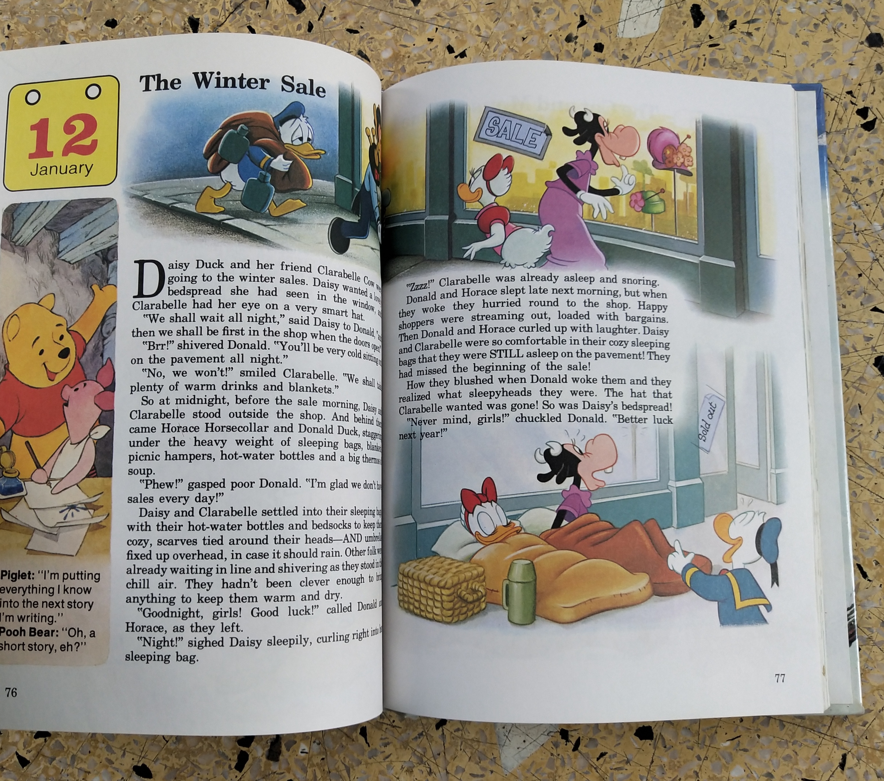 หนังสือภาพการ์ตูนดิสนีย์น่ารัก **หนังสิอเก่า มีตำหนิ โปรดตรวจสอบทุกภาพ ปกแข็ง ฉบับภาษาอังกฤษ เล่าเรื่องราวของทุกวันในฤดูหนาว ผ่านตัวการ์ตูนจากดิสนีย์ Story a Day for every day of the year ,Winter