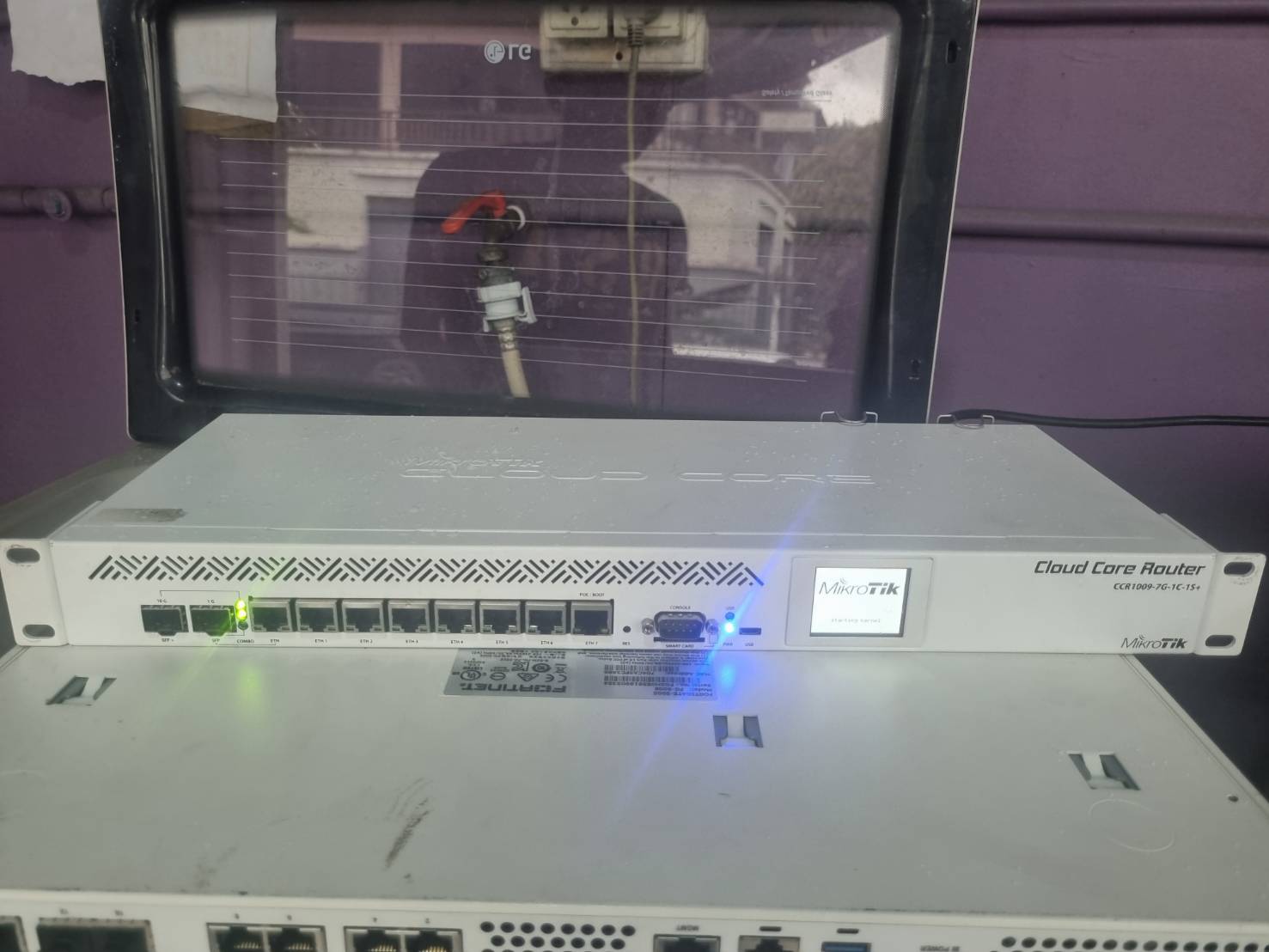 MikroTik CCR1009-7G-1C-1S+ - 9-Core