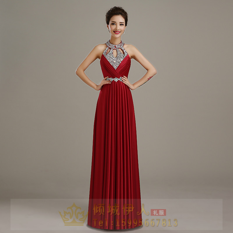 Pre-order ชุดราตรียาว คล้องคอ ผ้าซาติน ตีเกล็ดช่วงอก กระโปรงจับจีบ ปักเลื่อม แต่งเพชร เรียบหรู เซ็กซี่ เชือกผูกหลัง