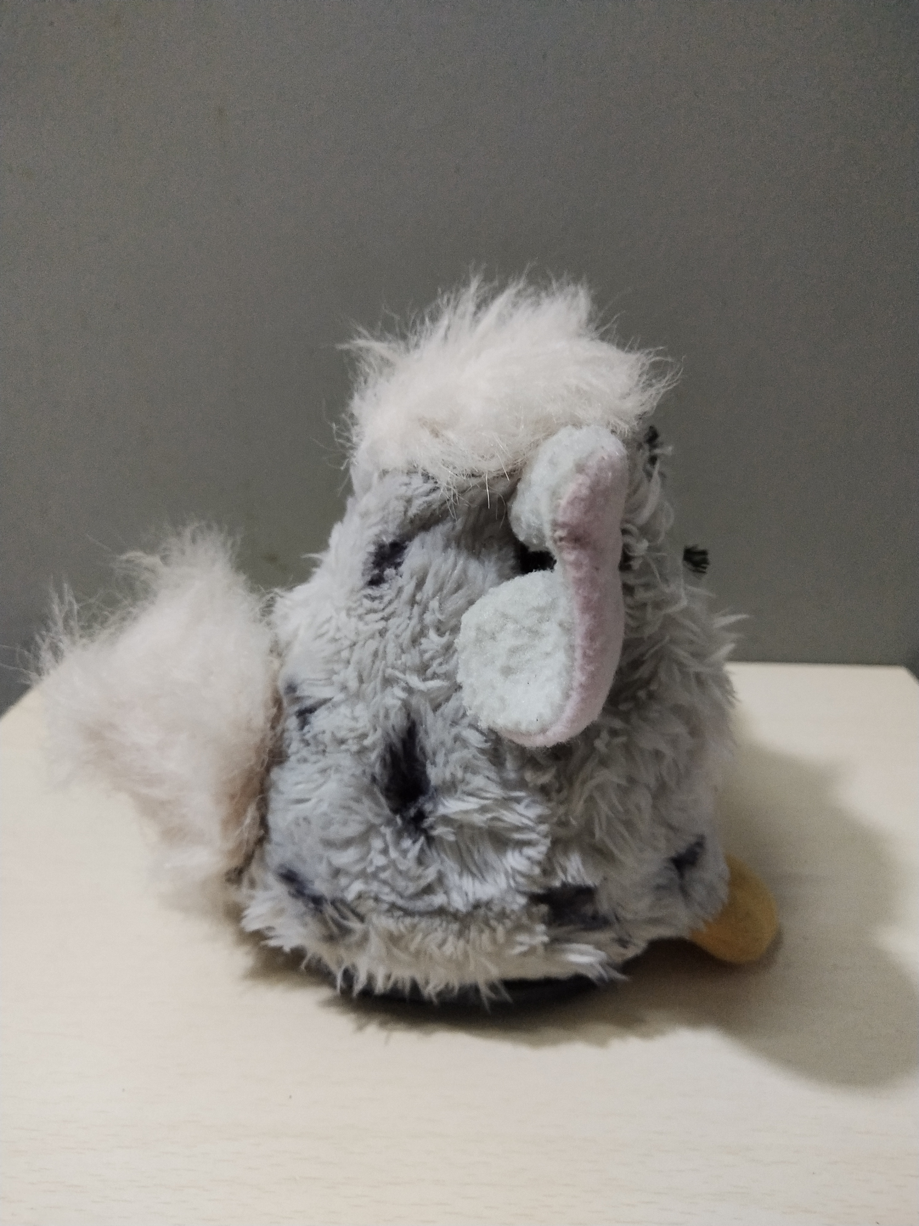 มีหลายภาพ***ระบบไฟใช้ไม่ได้แล้ว ขนตาด้านขวาติดอยู่ลึกกว่าด้านซ้าย วินเทจ เฟอร์บี้ แบรนด์ Tiger Vintage Furby ปี 1990