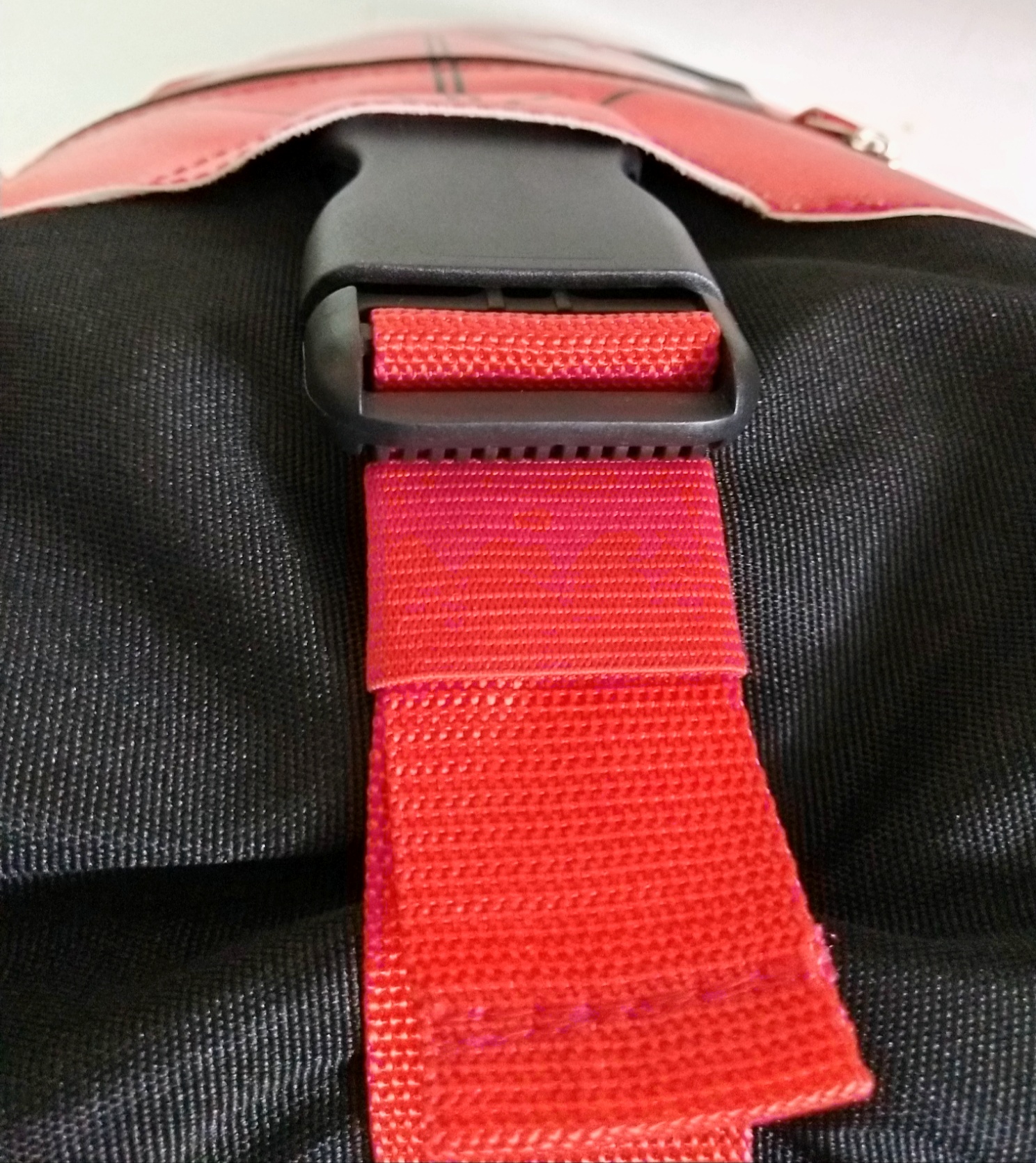 กระเป๋าเป้ลาย สไปเดอร์แมน โฮมคัมมิ่ง Spiderman Home Coming หน้า 4เหลี่ยม ขนาดประมาณ 21"*14",ของแท้,ใหม่, มีป้าย