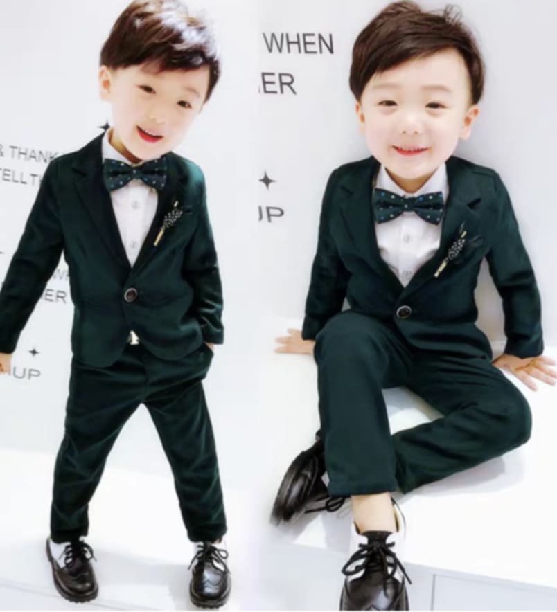เช่า ชุดสูทเด็กชาย สีเขียวเข้ม งานกระดุมเดียว ไม่มีกััก