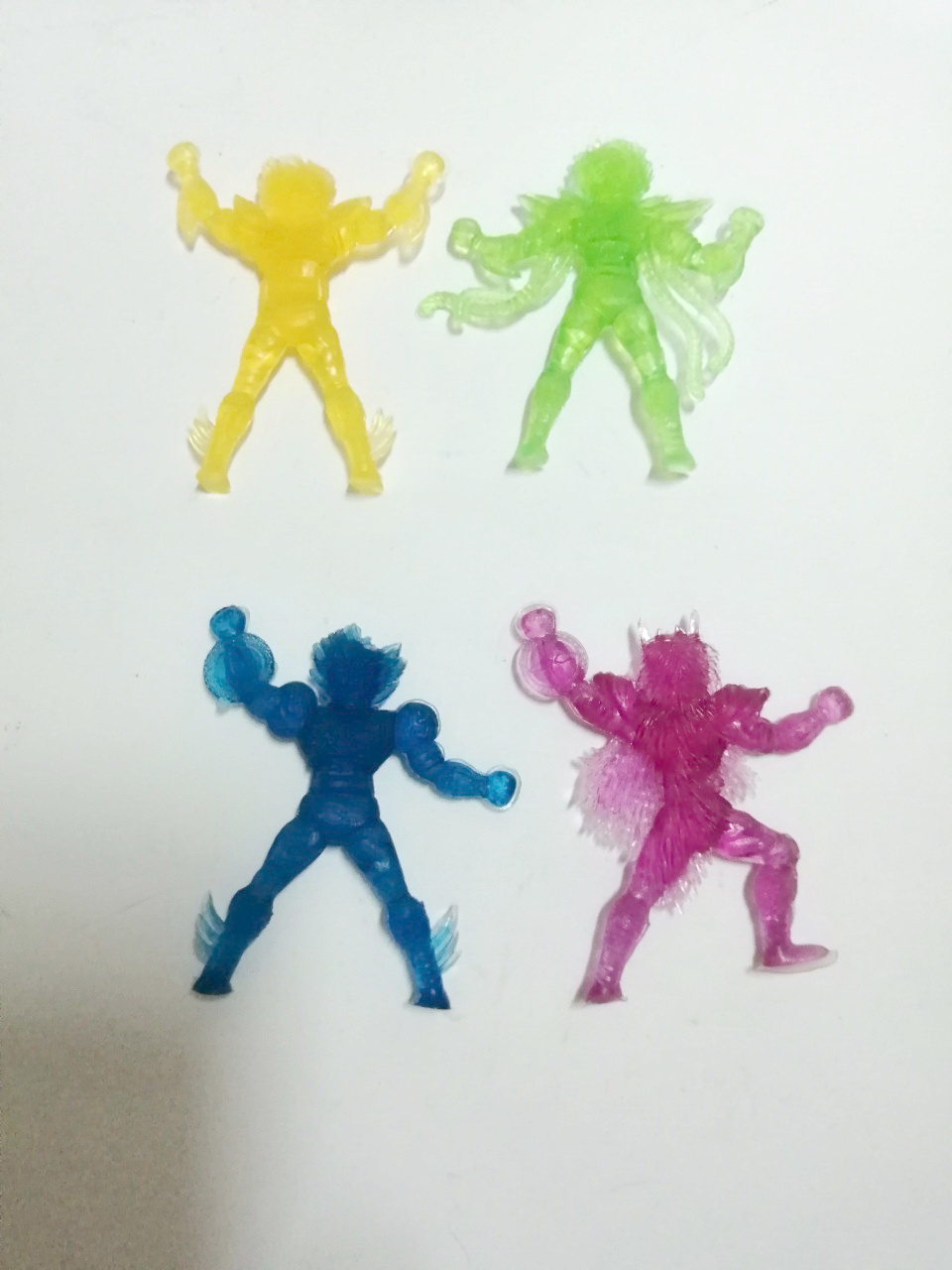 ตุ๊กตุ่นยาง เซนต์เซย่า เปกาซัส เซยย่า(เหลือง) ดราก้อน ชิริว(ม่วง) ฟินิกซ์ อิคคิ(เขียว) ซิกนัส เฮียวกะ(น้ำเงิน)