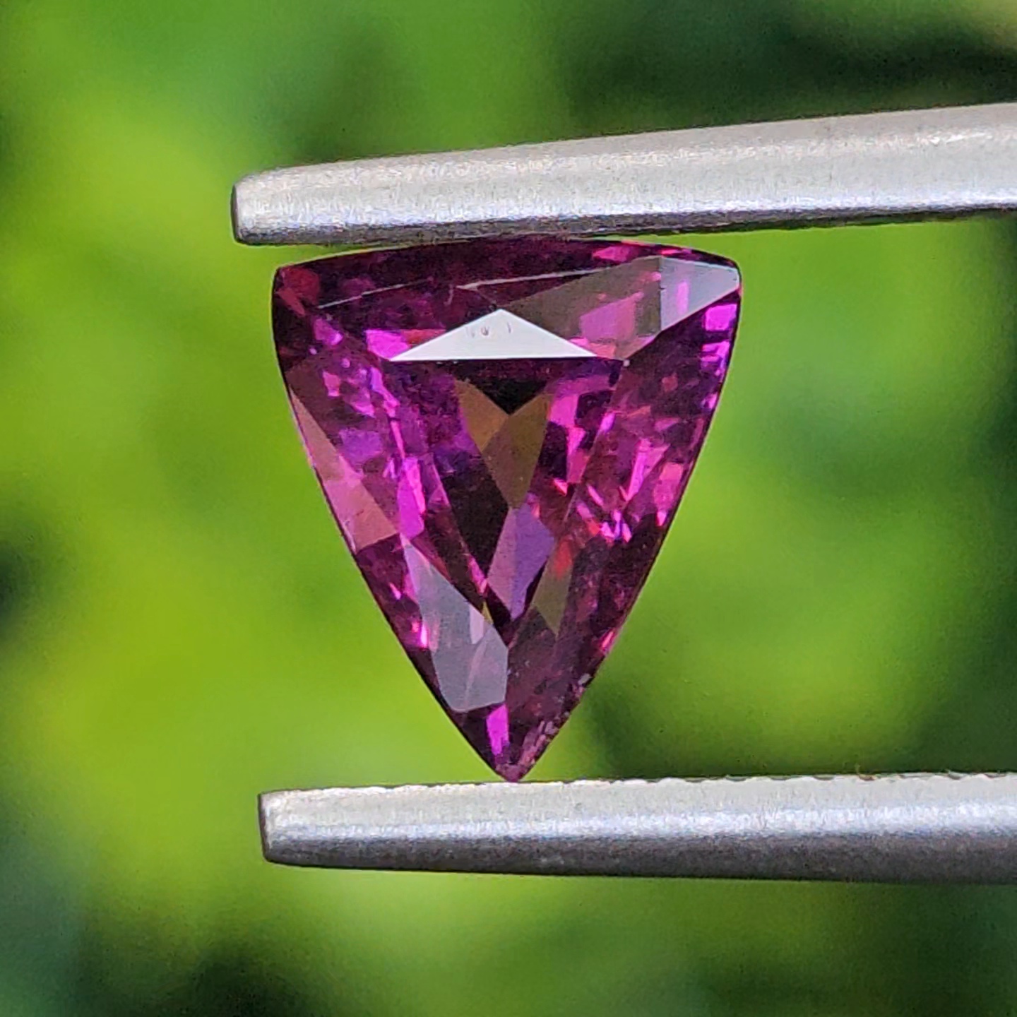 พลอย อุมบาไลต์ การ์เน็ต Umbalite Garnet 1.16 กะรัต (Cts.) ดิบ Unheated ลอยแท้ อัญมณีมงคลประจําวันเกิด เครื่องประดับพลอย