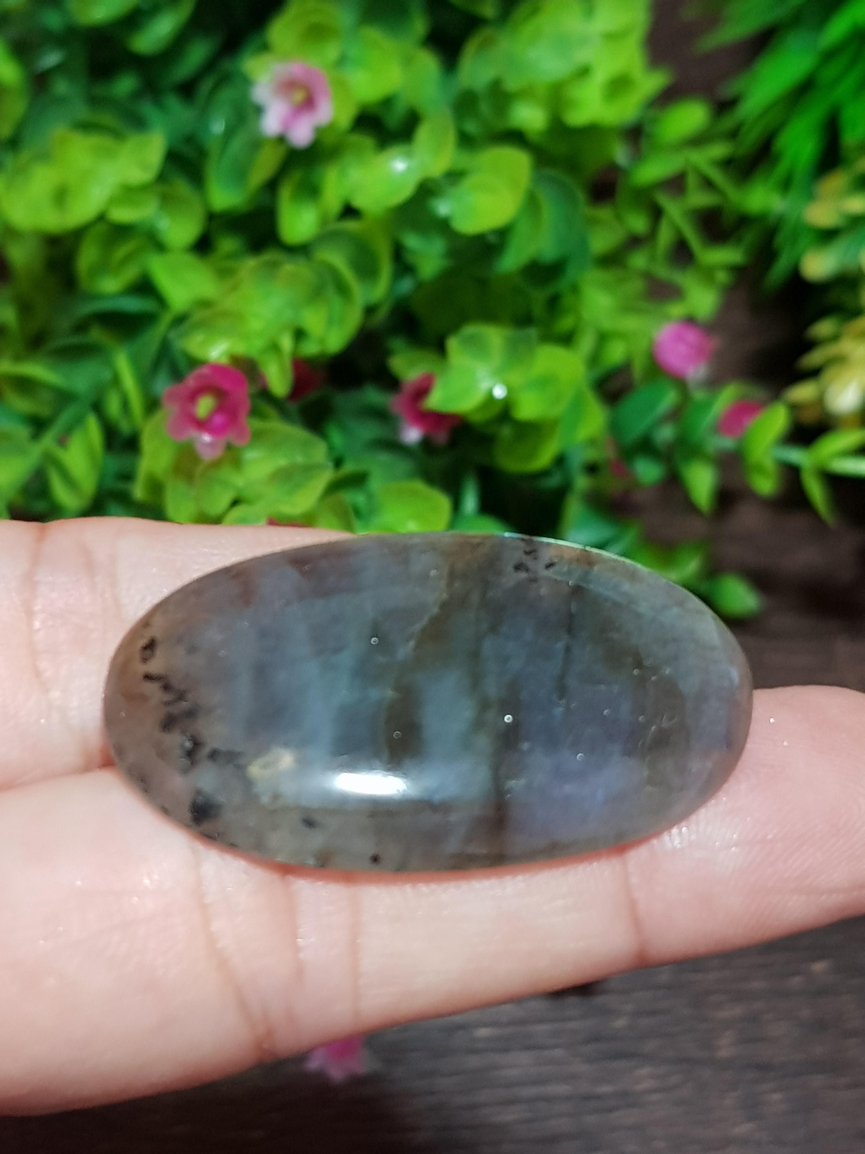 พลอย ลาบราดอไรต์ Labradorite 56.70 กะรัต (Cts.) พลอยแท้ อัญมณีมงคลประจําวันเกิด เครื่องประดับพลอย