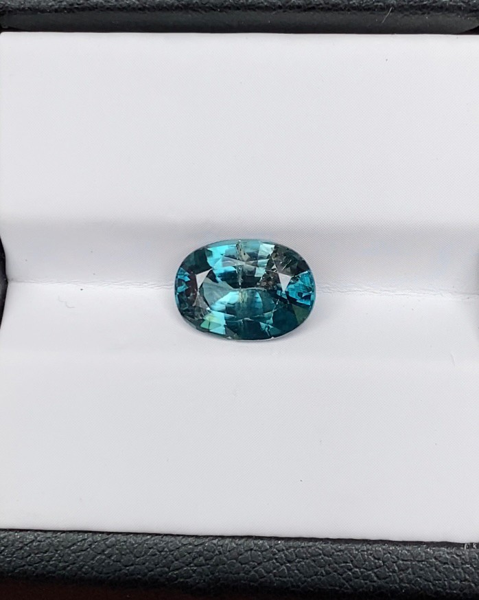 พลอย เพทาย Natural Zircon 3.63 กะรัต (Cts.) พลอยแท้ อัญมณีมงคลประจําวันเกิด เครื่องประดับพลอย