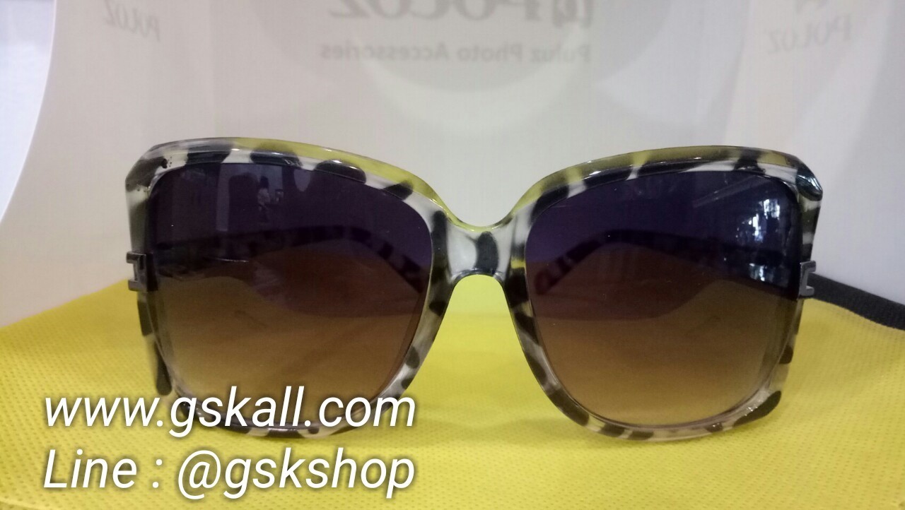 แว่นตา กันแดด แบบธรรมดา สวมใส่ได้ทุกโอกาส