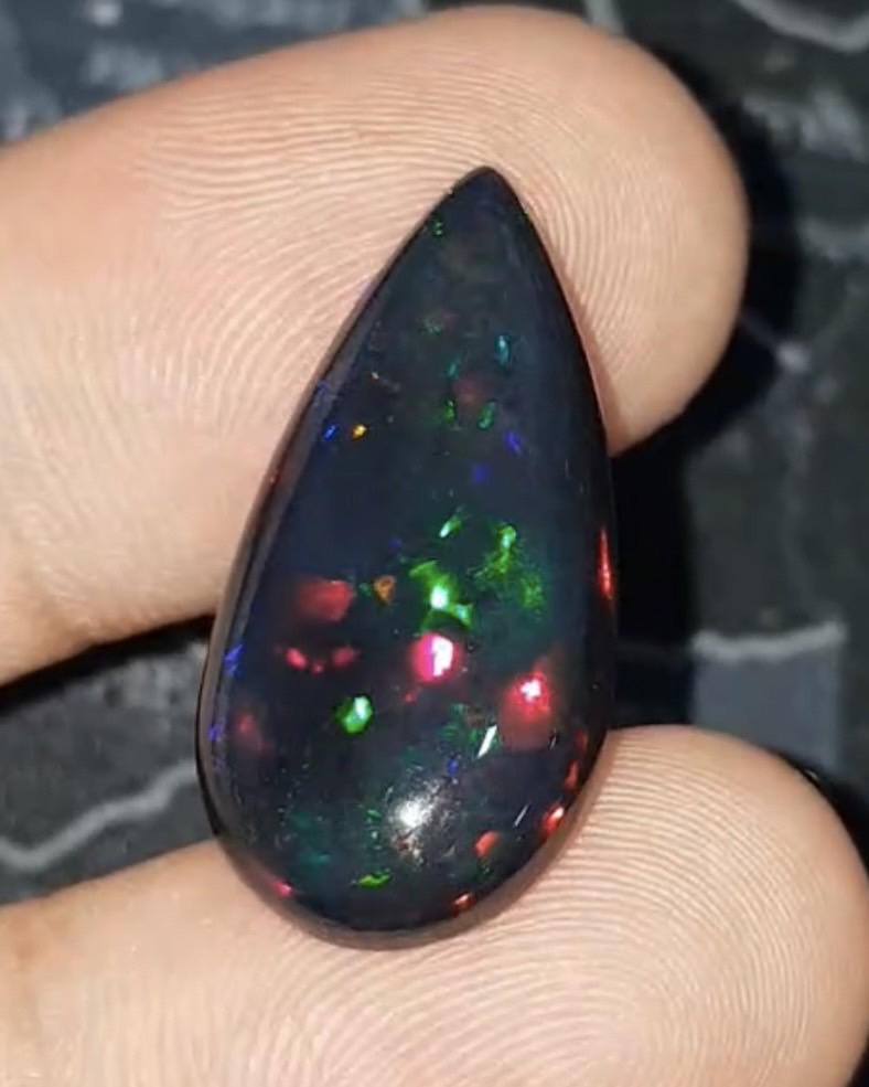 พลอย โอปอล Opal 11.97 กะรัต (Cts.)