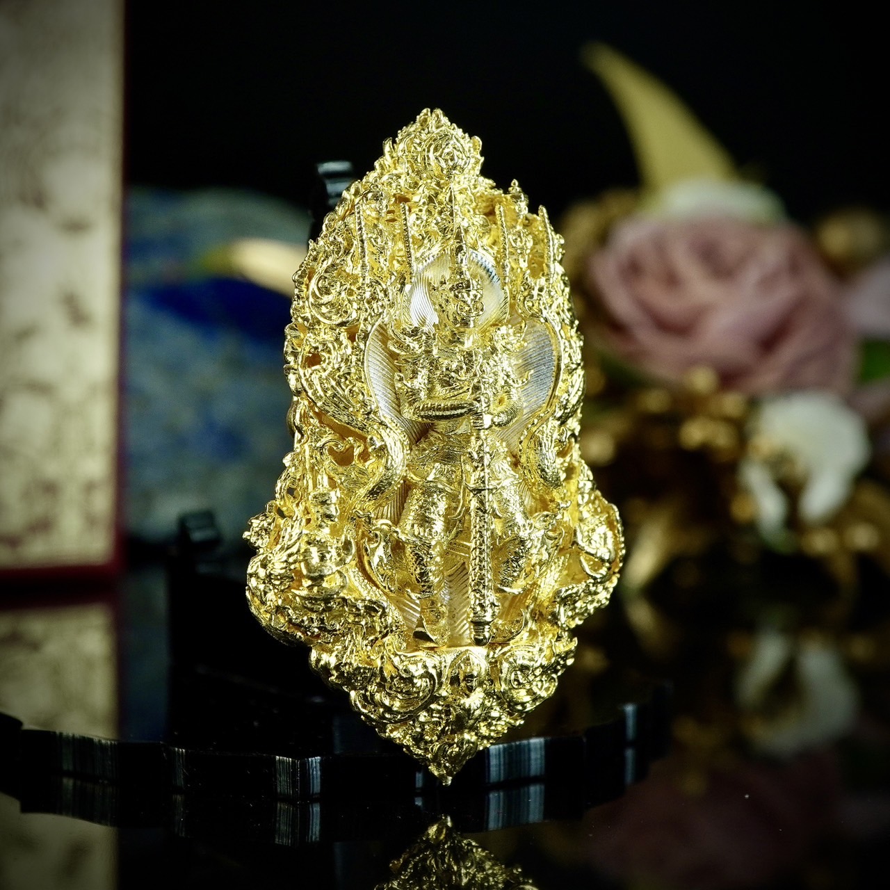 เหรียญจำปีท้าวเวสสุวรรณ รุ่น เพชรสมุทร รหัส10 เนื้อบรอนซ์ชุบ 2 กษัตริย์