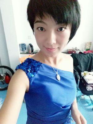 Pre-order ชุดราตรีสั้น ไหล่เดียว ผ้าซาติน เข้ารูป ปักเลื่อม สวยหรู