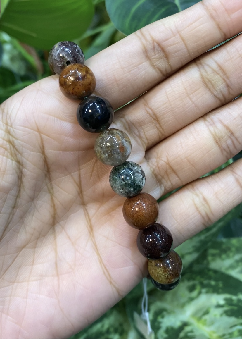 กำไลพลอยแท้ โป่งข่าม Phantom Quartz Bracelet