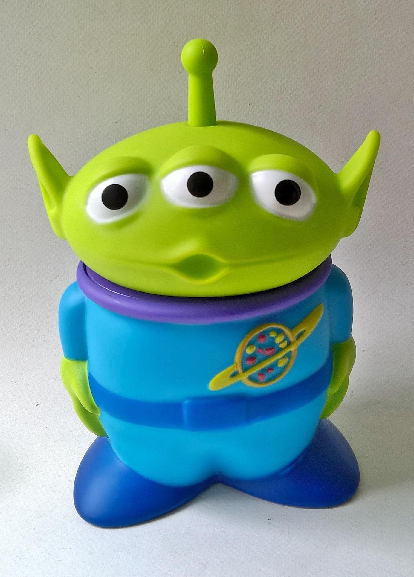 ของสะสมขวดน้ำจากเมเจอร์ ซีเนเพล็กซ์ "มนุษย์ต่างดาว 3 ตา จาก Toys Story4", Water Bottle, collectible from Major Cineplex, from the animation movie "Toy Story4, the 3 -eyes- alien" ขนาดประมาณ 19 *14 cm.