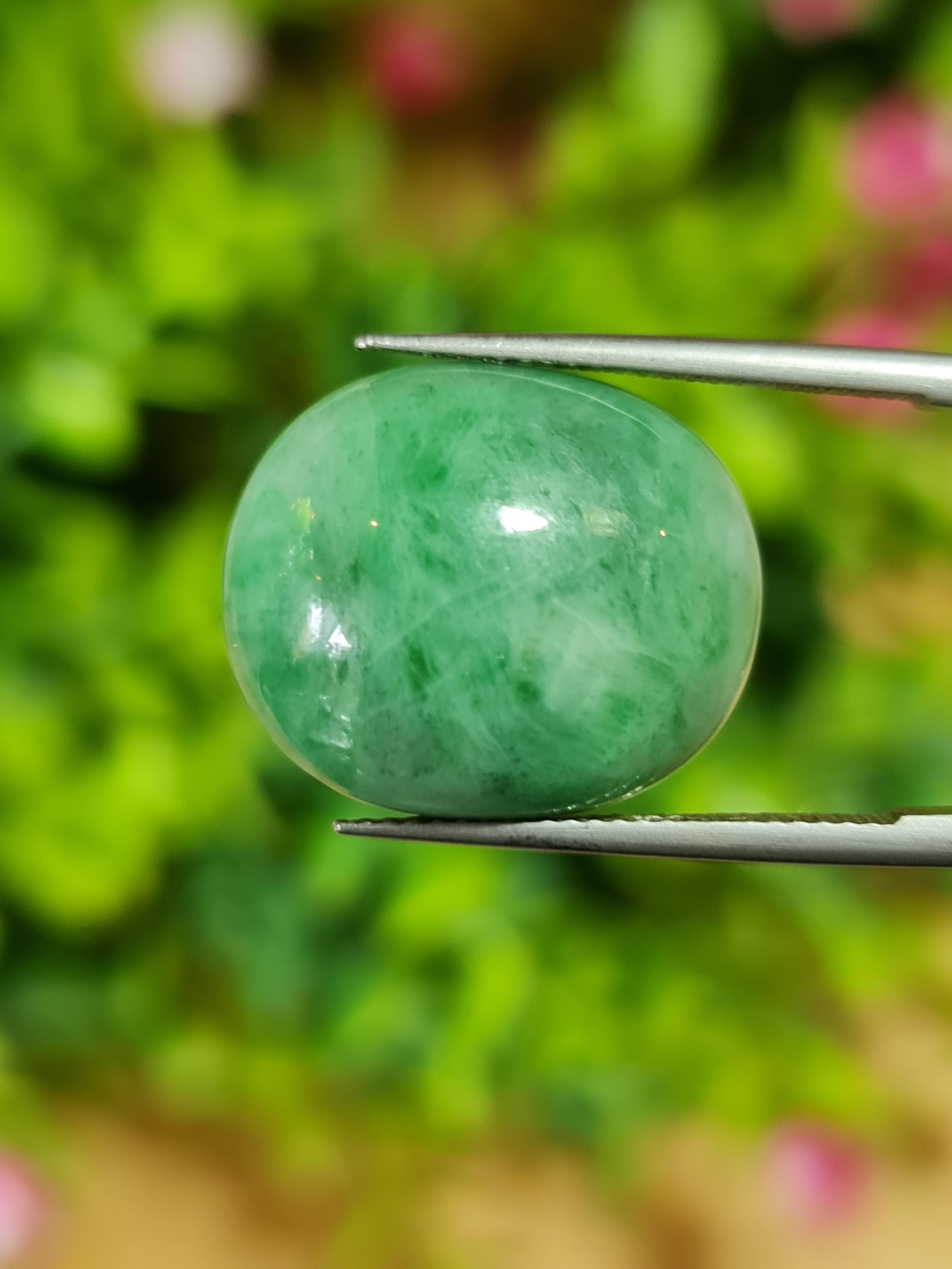 หยกพม่าเจียรนัย (Burmese jade ) 19.31 กะรัต หยกแท้ อัญมณีมงคลประจําวันเกิด เครื่องประดับหยก