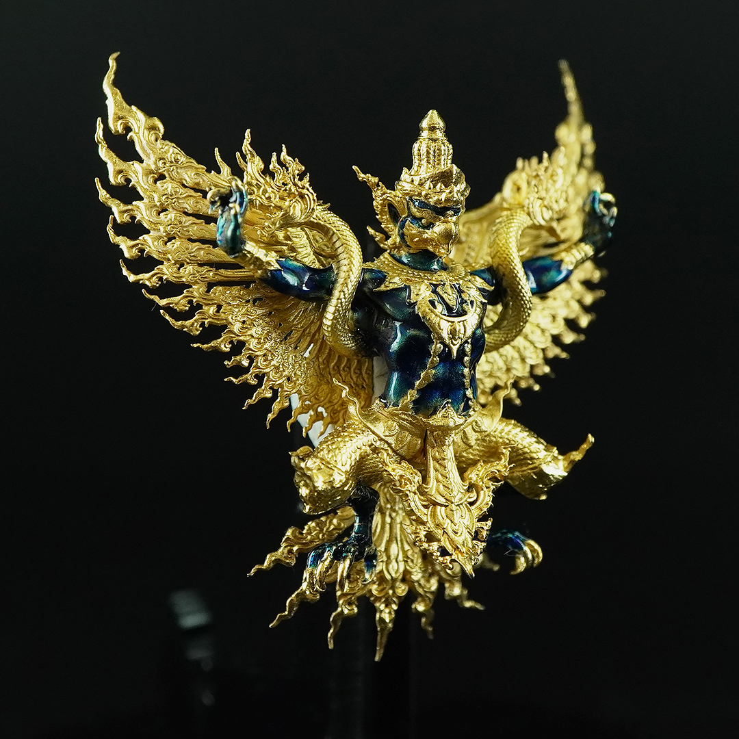 พญาครุฑพิษฐาน รหัส 8 เนื้อบรอนซ์ชุบทองลงยากายน้ำเงิน
