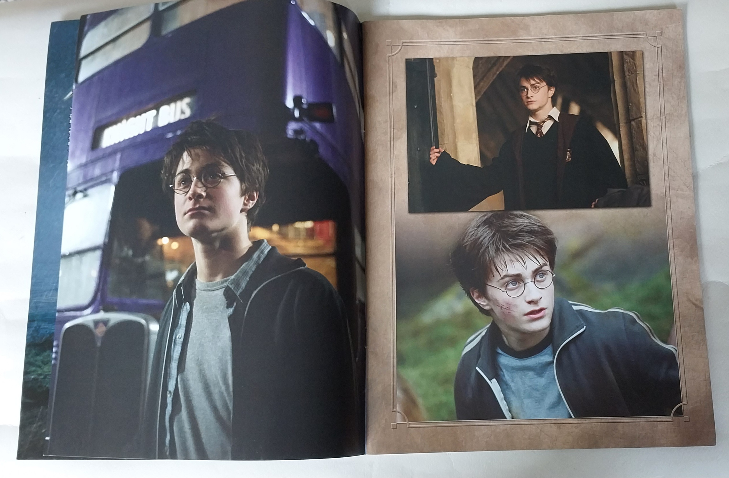 นิตยสารภาพสีท้้งเล่ม ปี 2004 ภาษาอังกฤษ-ญี่ปุ่น "แฮร์รี่ พ็อตเตอร์ Harry Potter and the Prisoner of Azkaban"