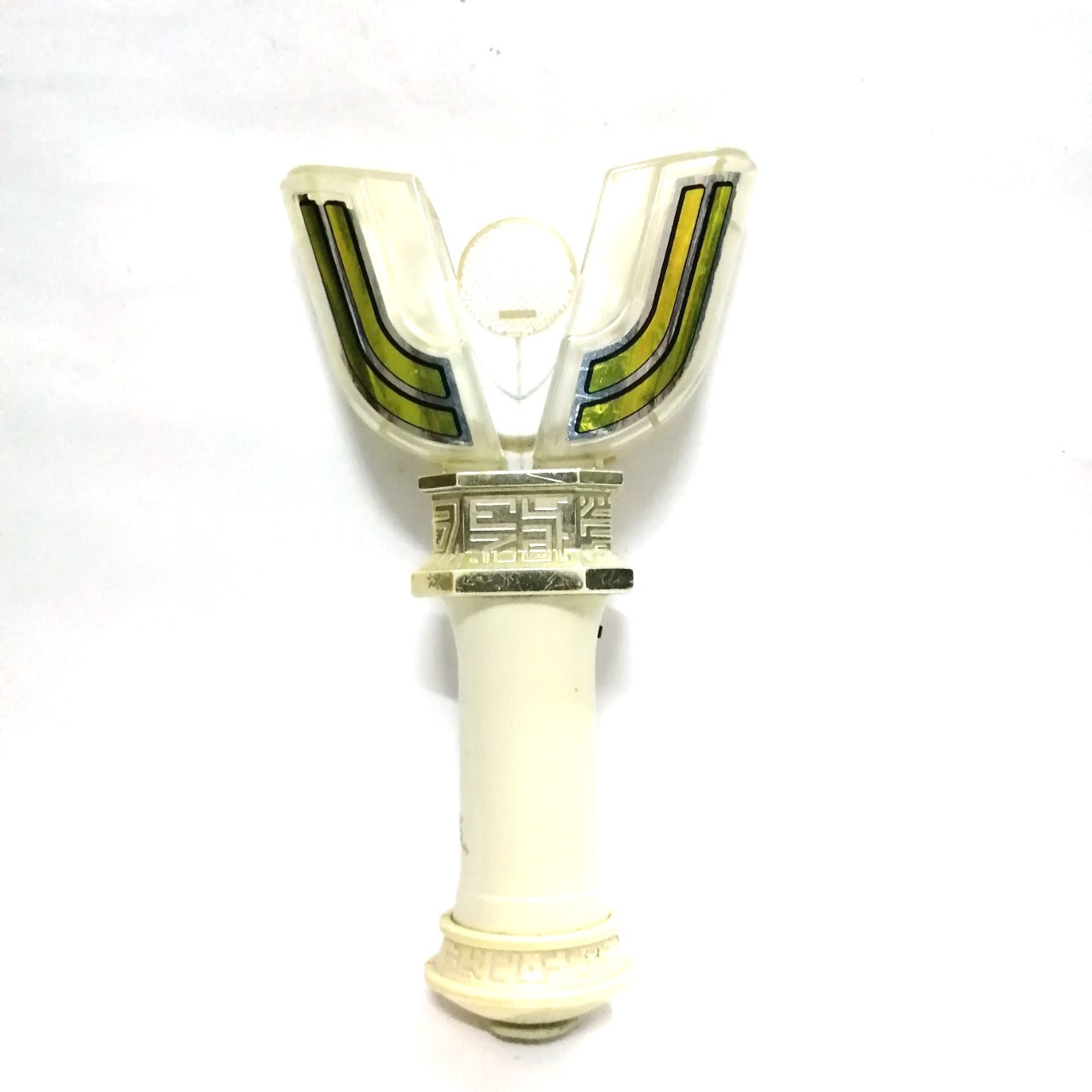 สปาร์คเลนน์ ( spark lens) อุปกรณ์แปลงร่าง** สภาพพอใช้ ผ่านการใช้งาน รังถ่านมีสนิมและสปริงที่รังถ่านหักหนึ่งข้าง แต่ชิ้นส่วนยังอยู่และใส่ถ่านใช้งานได้ "อุปกรณ์แปลงร่างของอุลตร้าแมนทีก้า" พิจารณาก่อนซื้อ