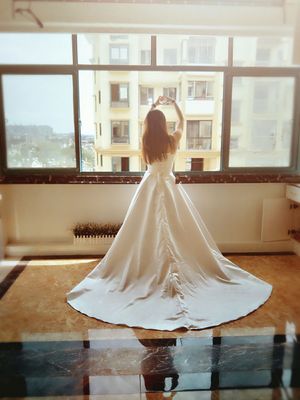 ชุดแต่งงาน เกาะอก จับเดรป เชือกผูกหลัง