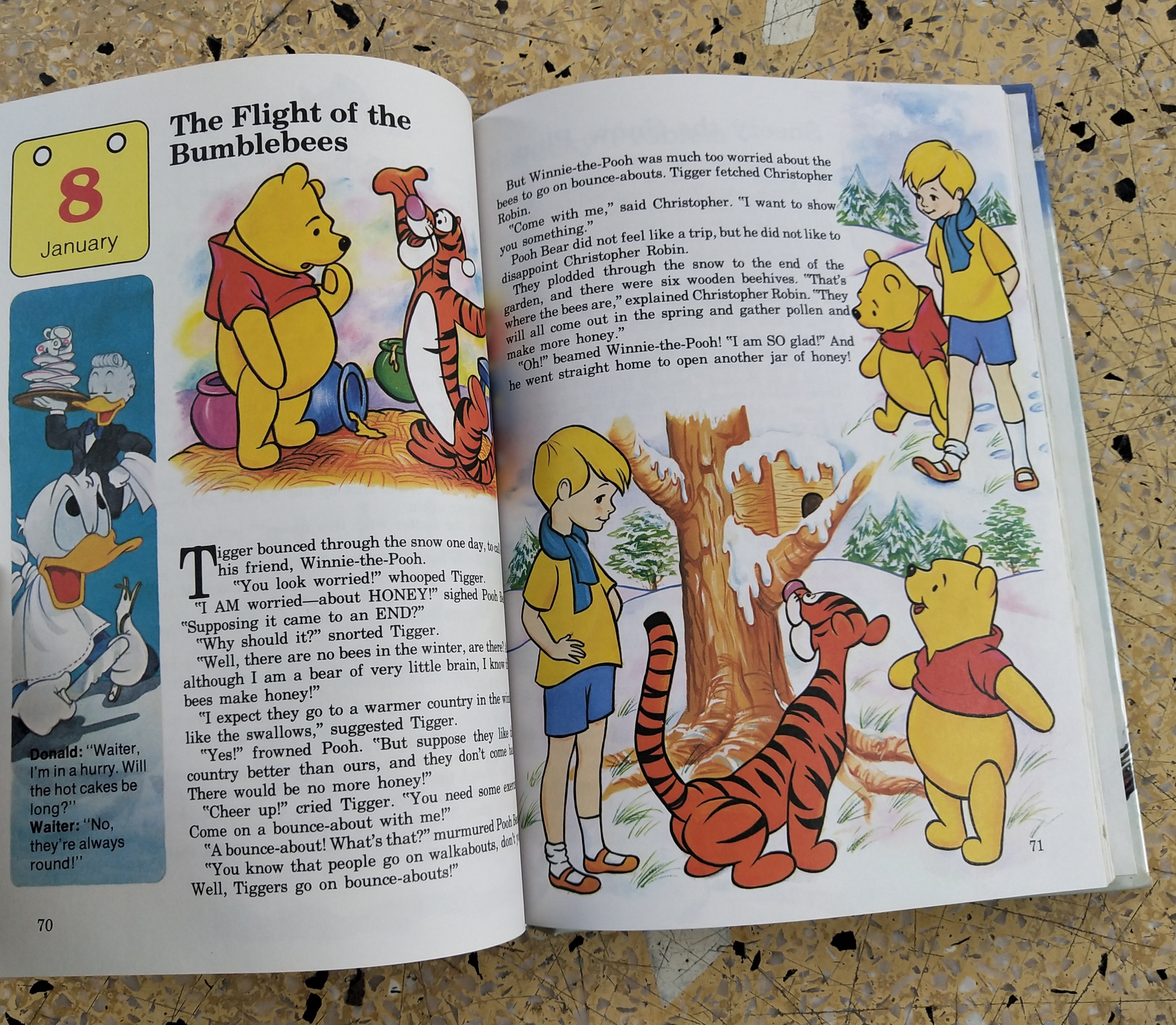 หนังสือภาพการ์ตูนดิสนีย์น่ารัก **หนังสิอเก่า มีตำหนิ โปรดตรวจสอบทุกภาพ ปกแข็ง ฉบับภาษาอังกฤษ เล่าเรื่องราวของทุกวันในฤดูหนาว ผ่านตัวการ์ตูนจากดิสนีย์ Story a Day for every day of the year ,Winter