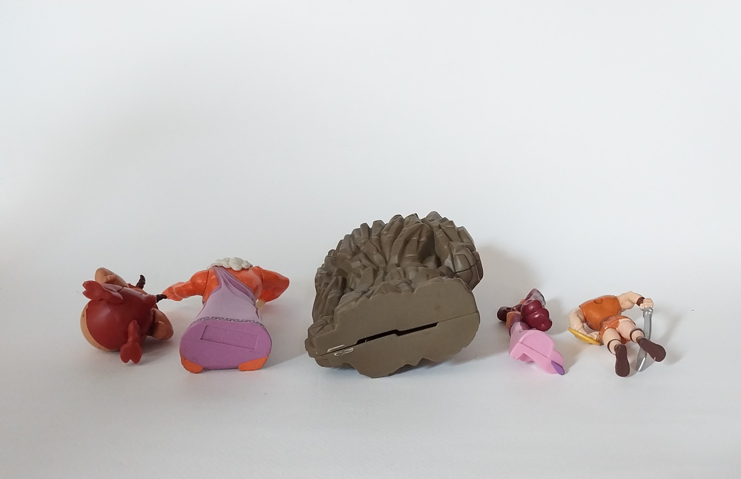 เซ็ทตุ๊กตาของเล่นพรีเมี่ยมแมคโดนัลด์ จาก ดิสนีย์ เฮอร์คิวลิส จำนวน 5 ชิ้น