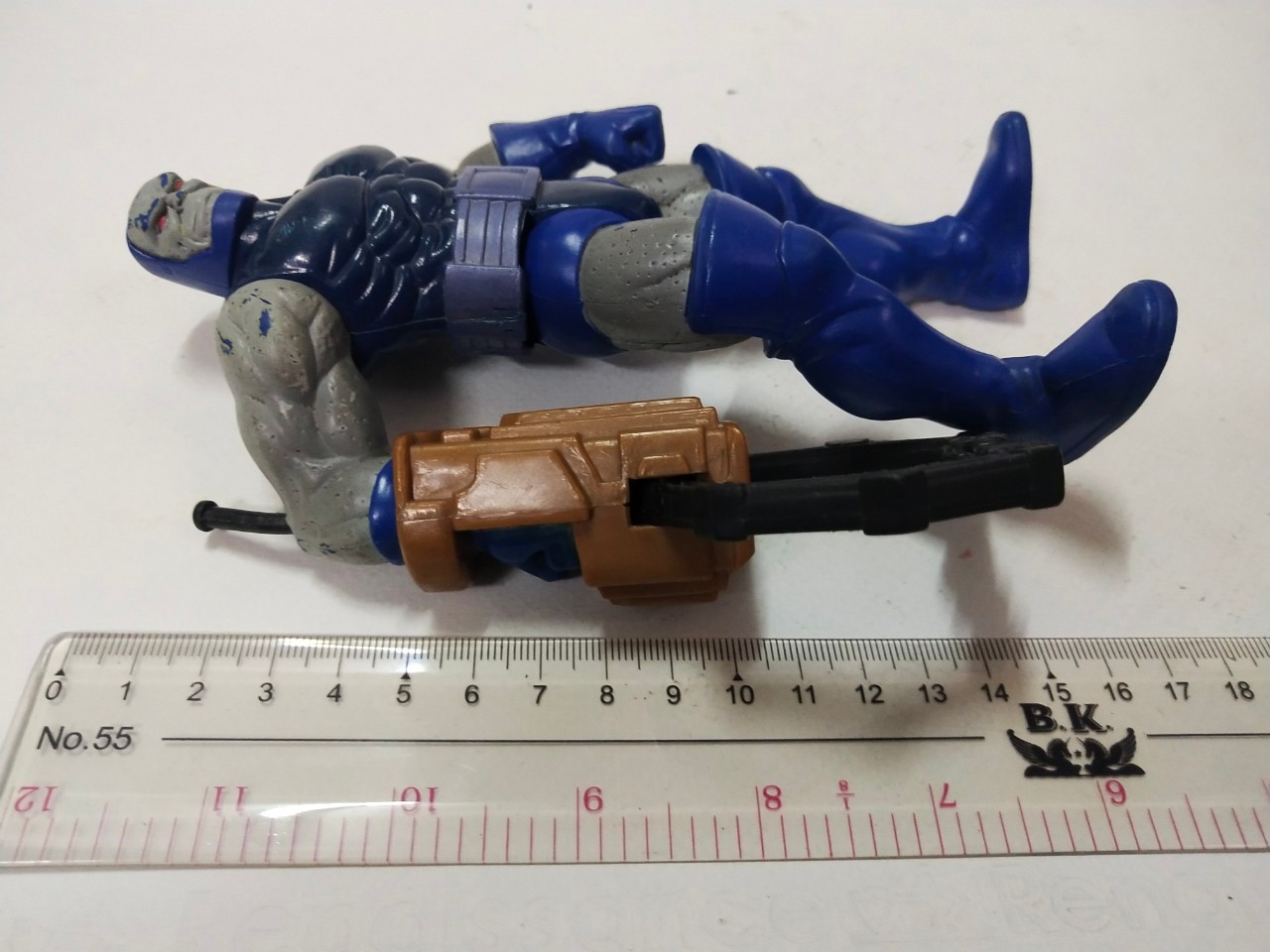 AFC แอคชั่นฟิคเกอร์ ดาร์คไซด์ ตัวร้ายฝั่ง DC ศัตรูของ จัสติสลีค ( JLA) ยางตัน ขนาดตามรูป มือสองเก่าเก็บตามสภาพ มีรอยถลอกหลายแห่งตามรูป