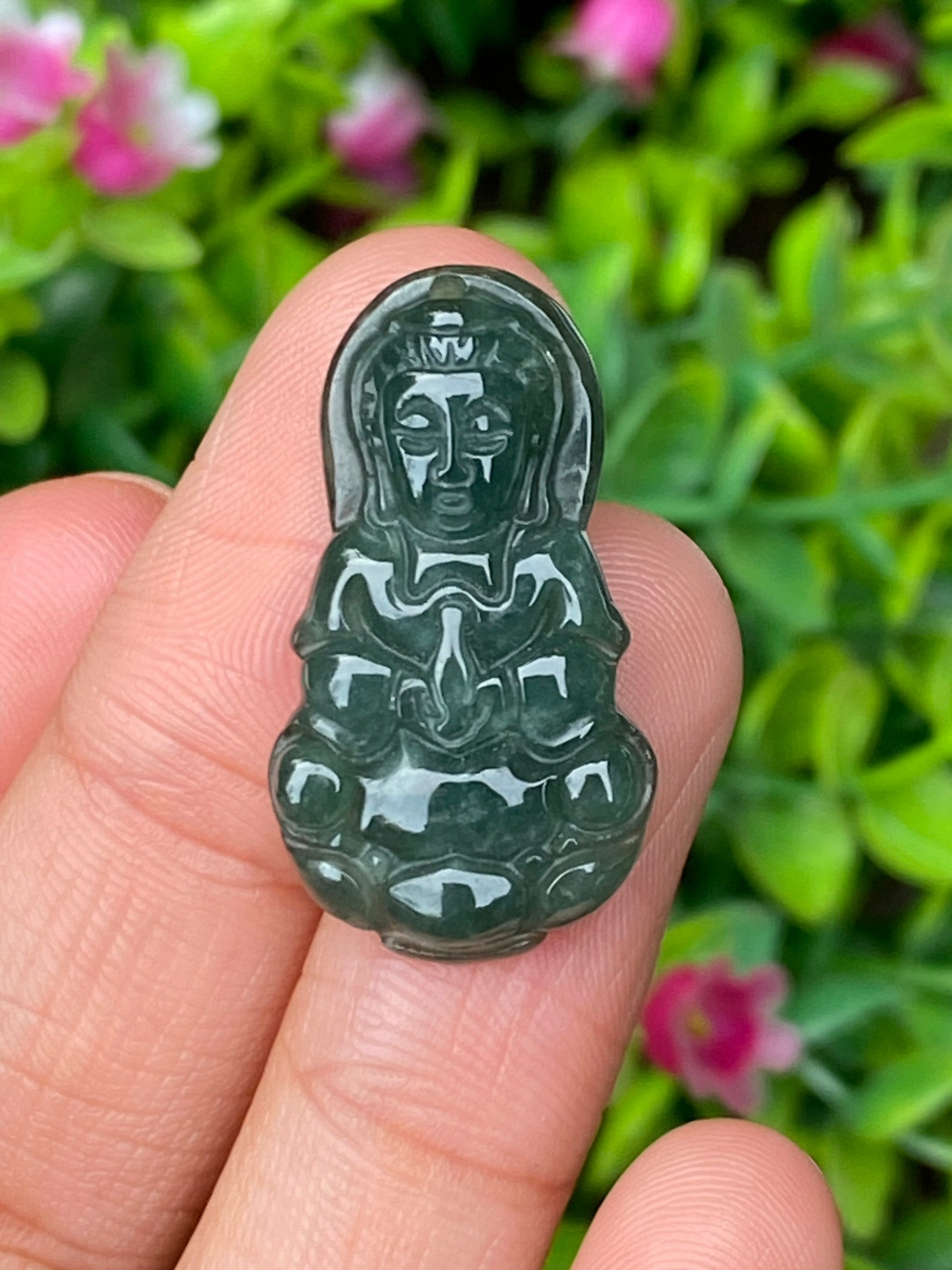 หยก แกะสลัก รูป เจ้าแม่กวนอิม (Burmese jadeite) 18.19 กะรัต (cts.) หยก พม่า แท้