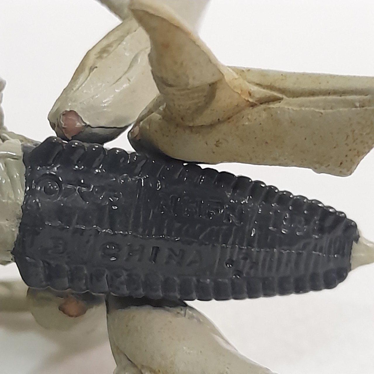 มีหลายภาพ,กาชาปอง 3 นิ้ว ขนาดตามรูป สัตว์ประหลาด ลีเจี้ยน จาก กาเมร่า มือสองสภาพดี หายากไม่พบบ่อย