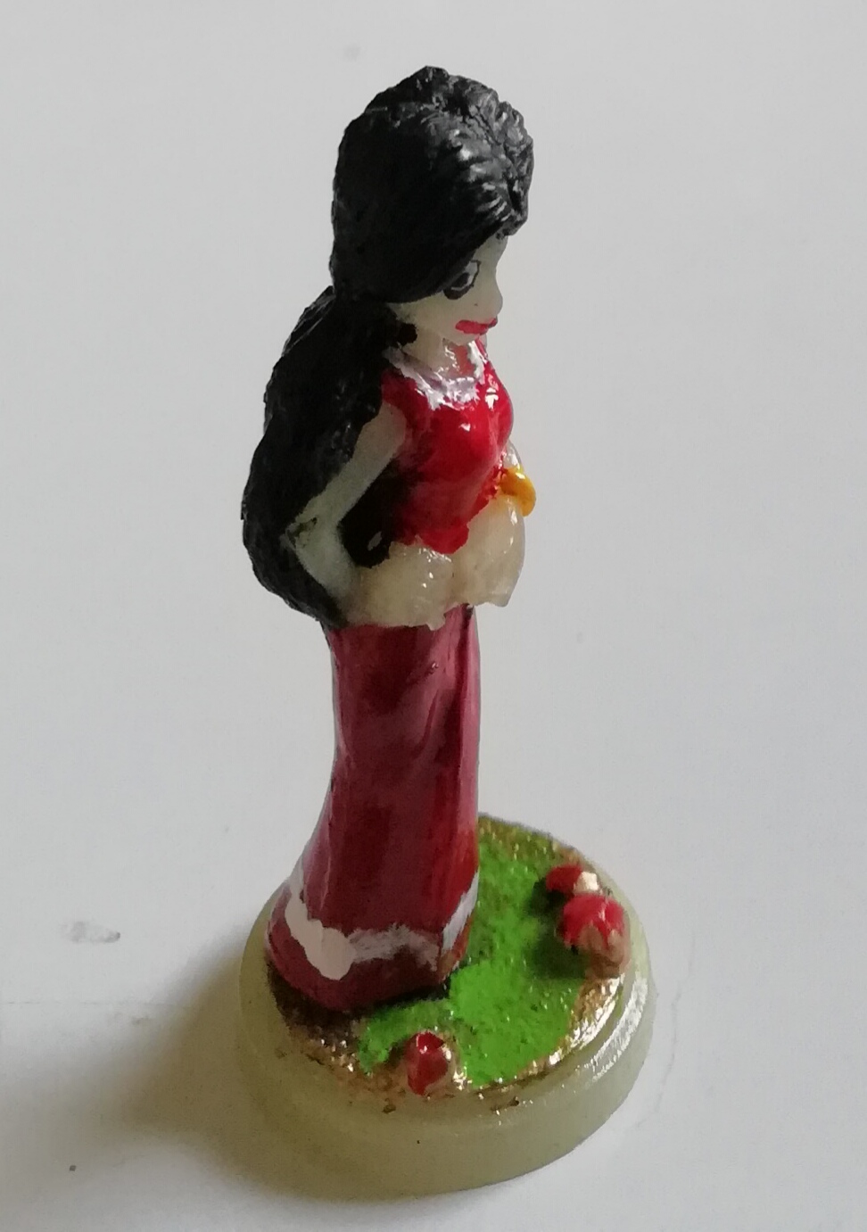 โมเดลผีนางรำพึง หน้าหลอน ตัวคริสมาสต์ พร้อมฐาน งานแฮนเมด วัสดุ : เรซิ่น เพ้นท์มือ, Thailand handmade toy, Ghost Rampeung, creepy face in Christmas dress, made from Resin, hand paint