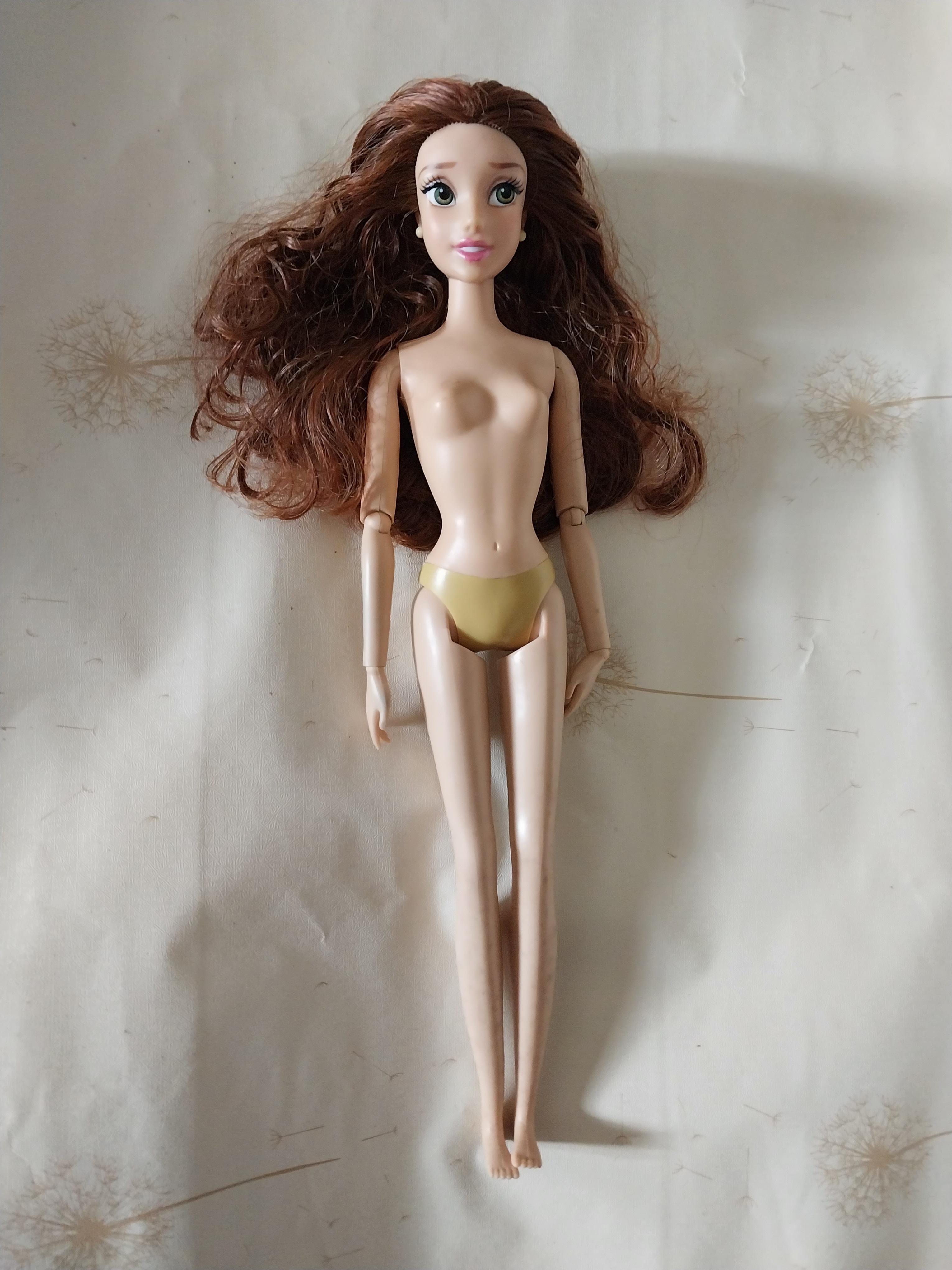 ตำหนิ แขนซ้ายและมือมีรอยสีฟ้า ขามีรอยเปื้อน ตามภาพ,แบลล์ ดิสนีย์ปริ๊นเซส Beauty and the Beast งานแท้ Disney China แขนข้อต่อ ขายาง