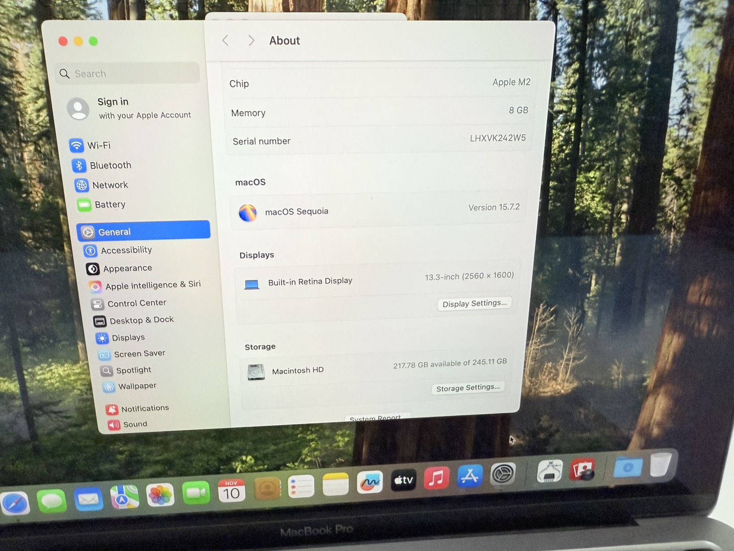 Apple Macbook Pro 13" 2022(M2/8GB/M.2 256GB)+Adapter