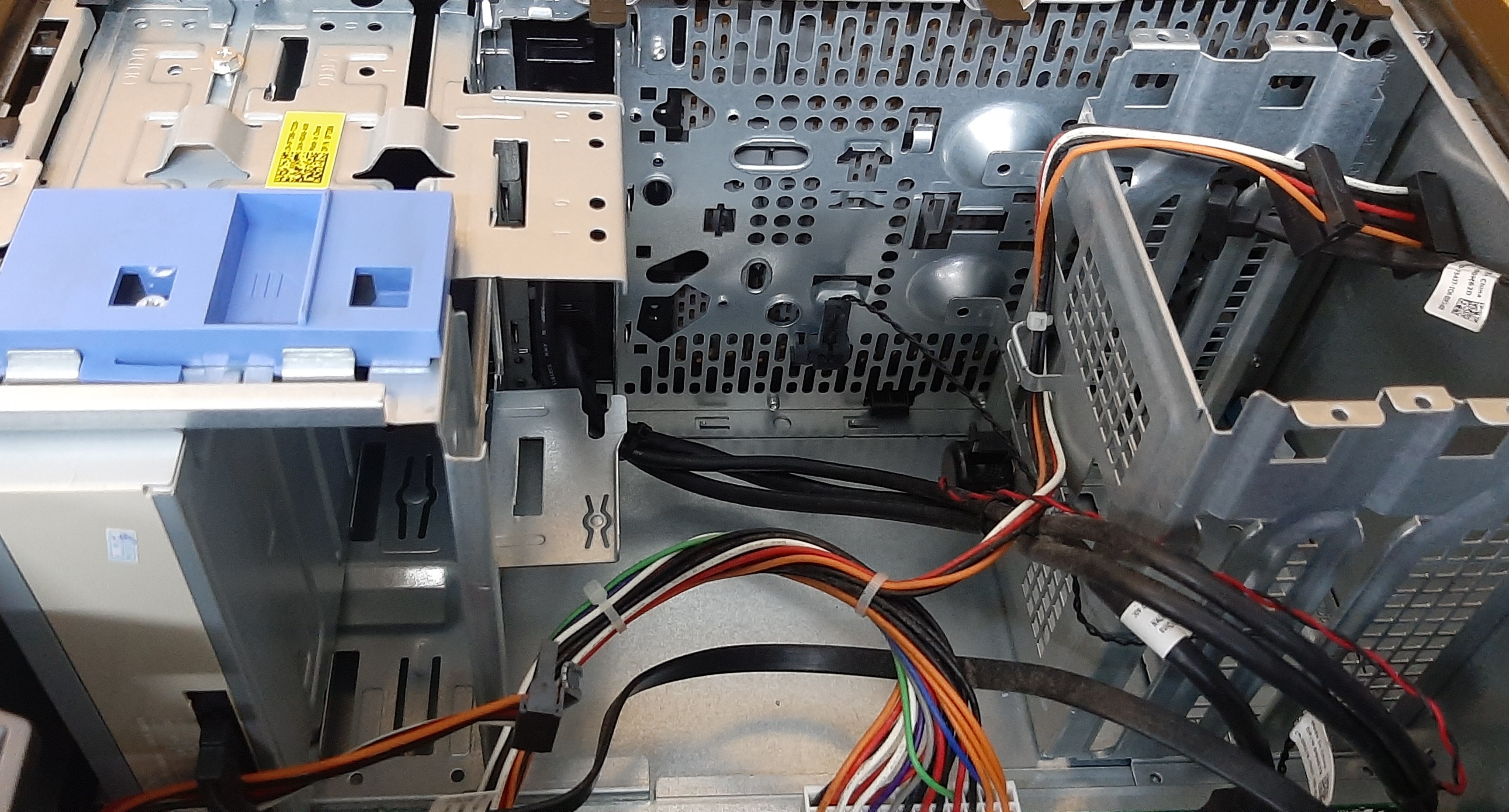 Dell OptiPlex Gen3 ขนาด MT (i7-3770 Ram8GB SSD120GB) พีซีมือสอง ประกันร้าน 1 เดือน