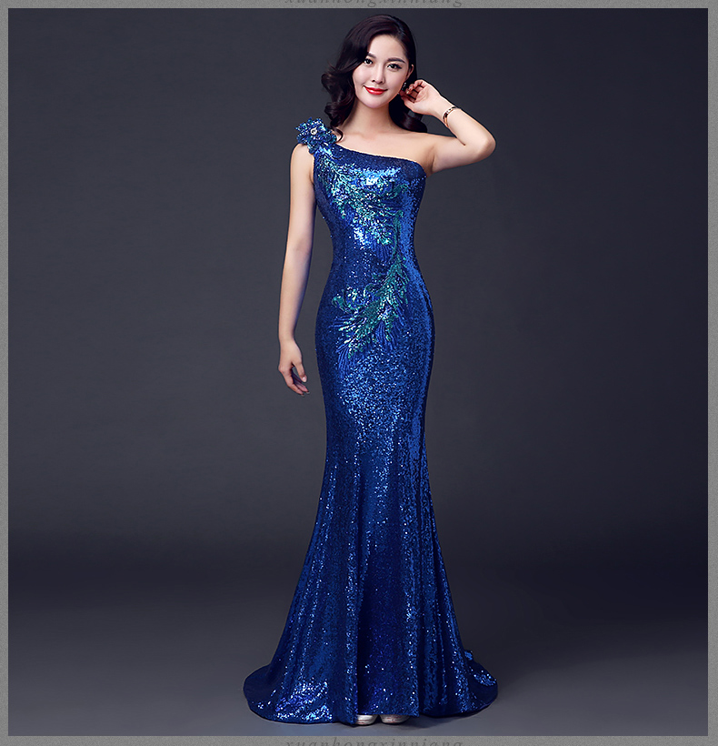 Pre-order ชุดราตรียาว ไหล่เฉียง ไหล่เดียว ปักเลื่อม ทรงหางปลา เชือกผูกหลัง แต่งดอกที่ไหล่