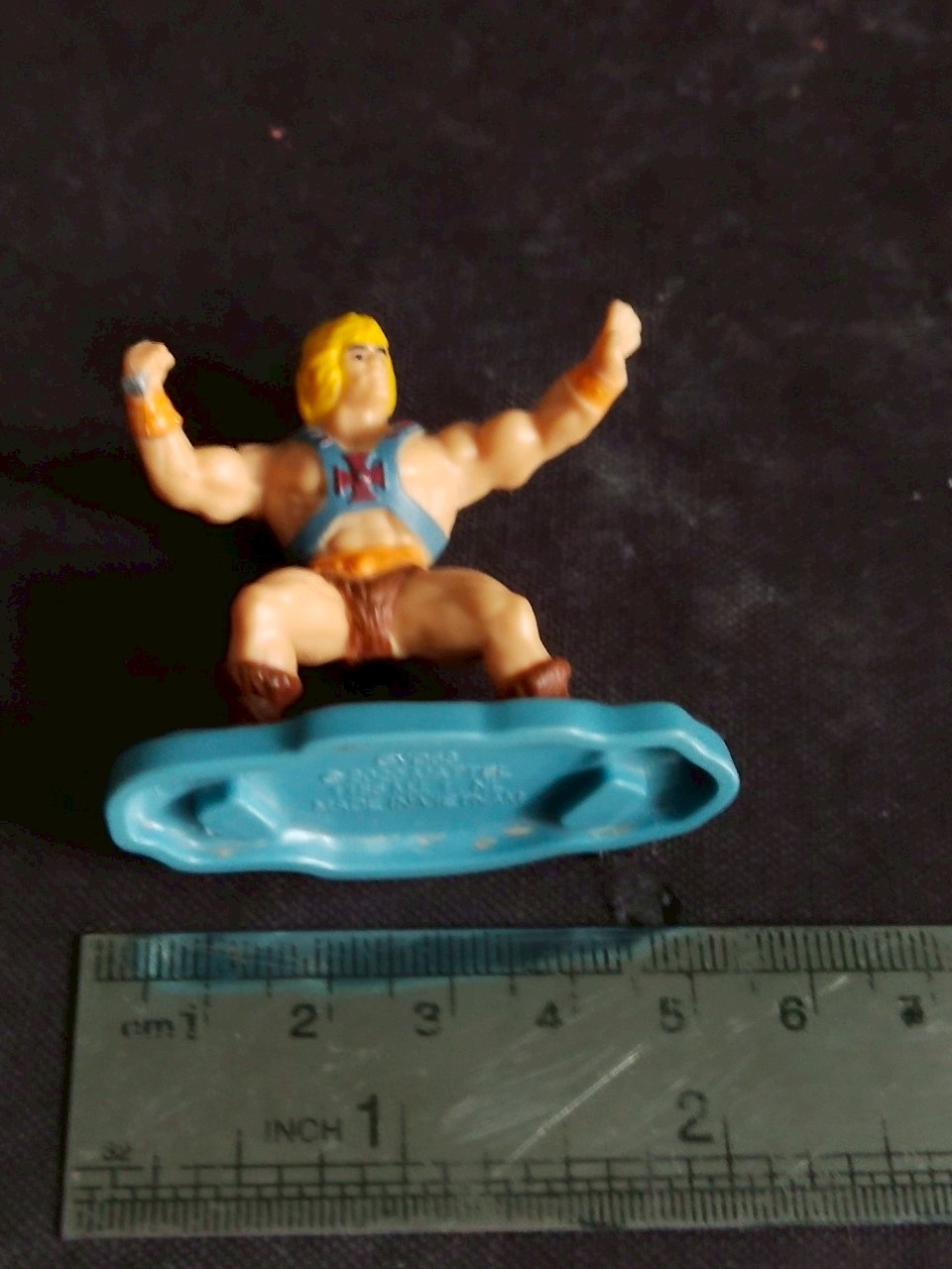 มีหลายภาพ ฟิกเกอร์ขนาดประมาณ 5 ซม. ฮีแมน **อาวุธหัก ของมีตามภาพ he-man