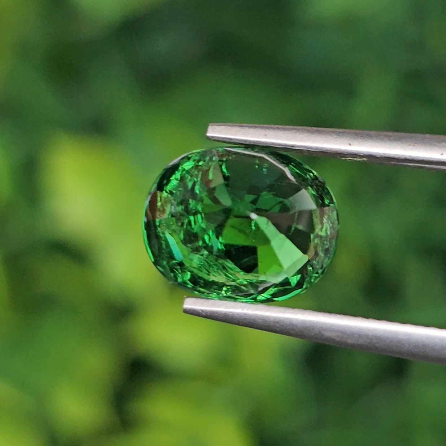 พลอย ซาโวไรท์ Tsavorite Garnet 2.98 กะรัต (Cts.) ดิบ Unheated อัญมณีมงคลประจําวันเกิด เครื่องประดับพลอย