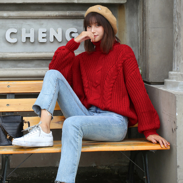 เสื้อสเวตเตอร์คอเต่าทรงโอเวอร์ไซส์ แขนบอลลูนน่ารัก (12397B)