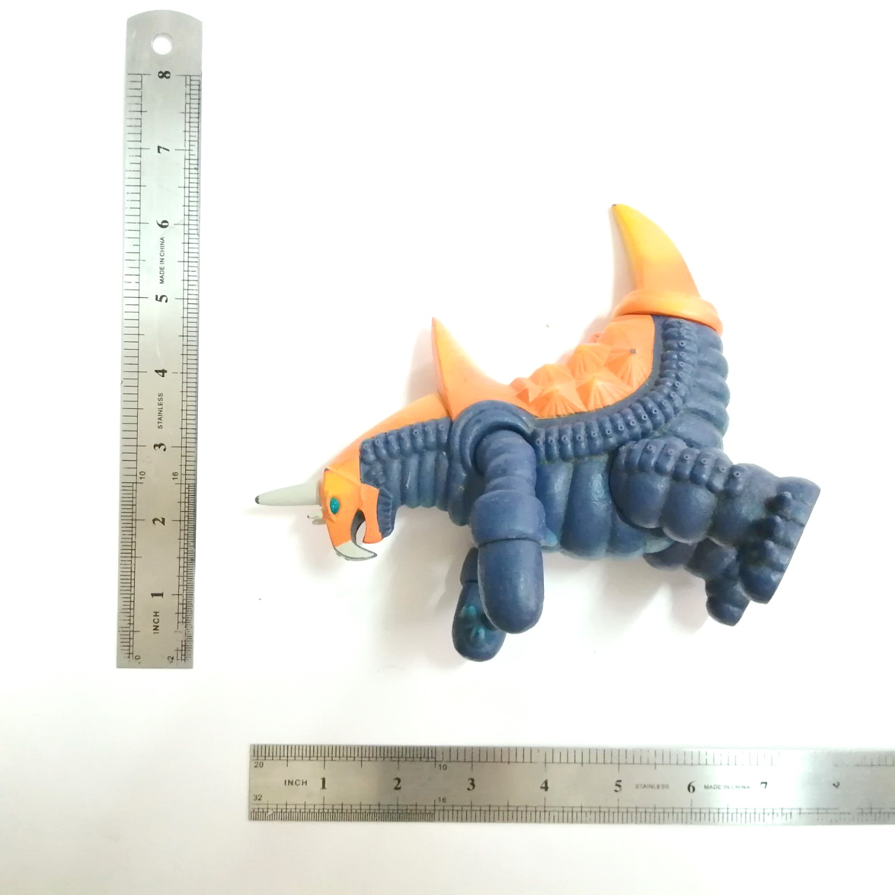 ของสะสม ซอฟ 7 นิ้ว สัตว์ประหลาด วาคิซิม จากอุลตร้าแมนเอส ปี 2006 สภาพดี *** มีรอยสีถลอกเล็กน้อยบางจุด