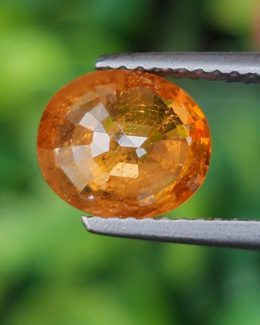 พลอย สเปสซาร์ไทต์ Spessartite Garnet 2.61 กะรัต Cts. พลอยแท้ อัญมณีมงคลประจําวันเกิด เครื่องประดับพลอย