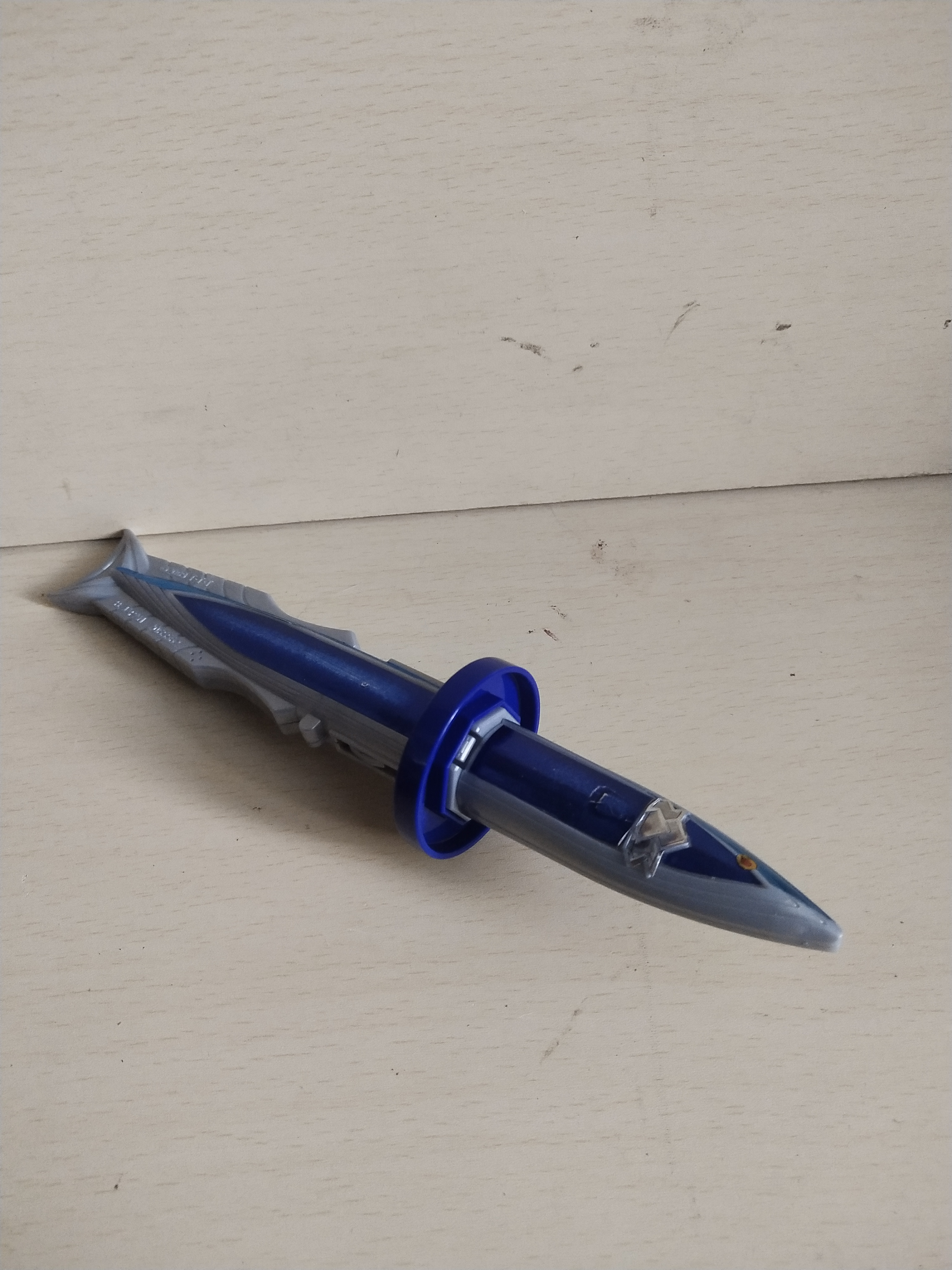 มีหลายภาพ ดาบซากานะมารุ ขนาดเล็ก จาก ขบวนการซามูไรเซ็นไต ชินเคนเจอร์