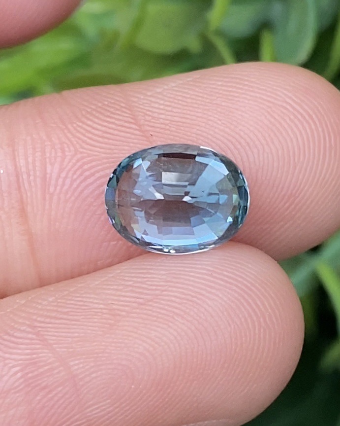 พลอย เพทาย (Zircon) 3.49 กะรัต (Cts.) พลอยแท้ อัญมณีมงคลประจําวันเกิด เครื่องประดับพลอย