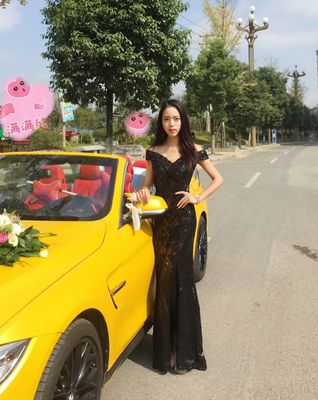 Pre-order ชุดราตรียาวแบบปาดไหล่ทรงหางปลา สีดำปักเลื่อมสวยหรู