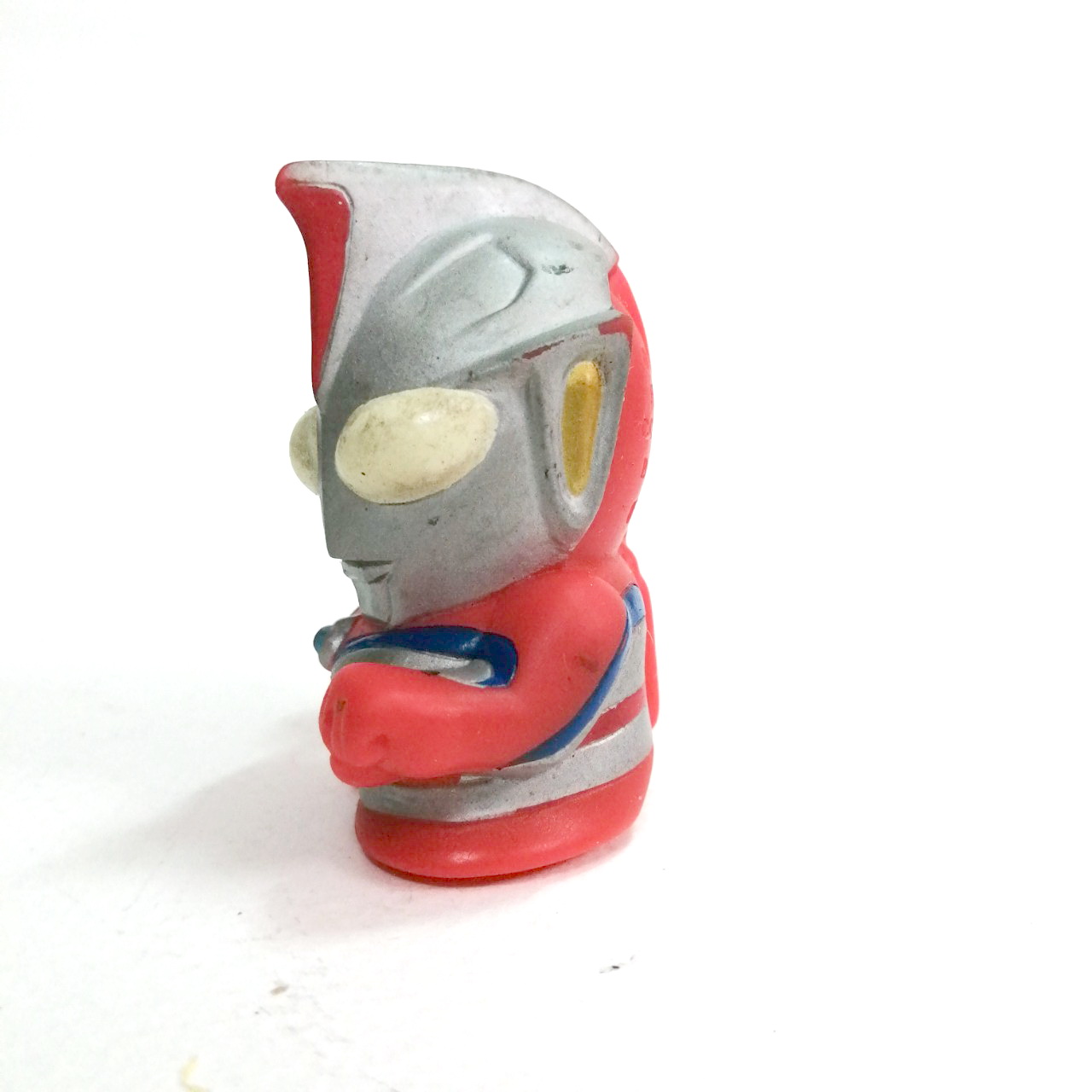 ตุ๊กตายาง ขนาด2นิ้ว อุลตร้าแมนคอสมอส โคโรน่าโหมด SD ขนาดตามรูป สภาพดีมีรอยบ้าง