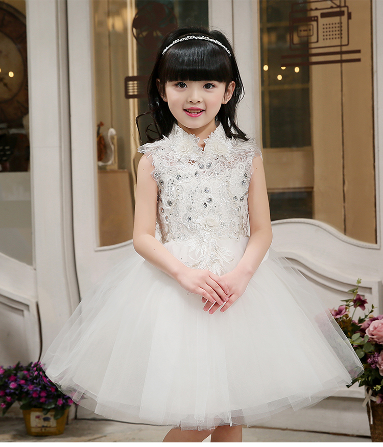 Pre-order ชุดราตรีเด็ก ชุดออกงาน ชุดกระโปรง แขนกุด คอจีน แต่งดอก แต่งเพชรช่วงอก กระโปรงตาข่าย ซิปหลัง