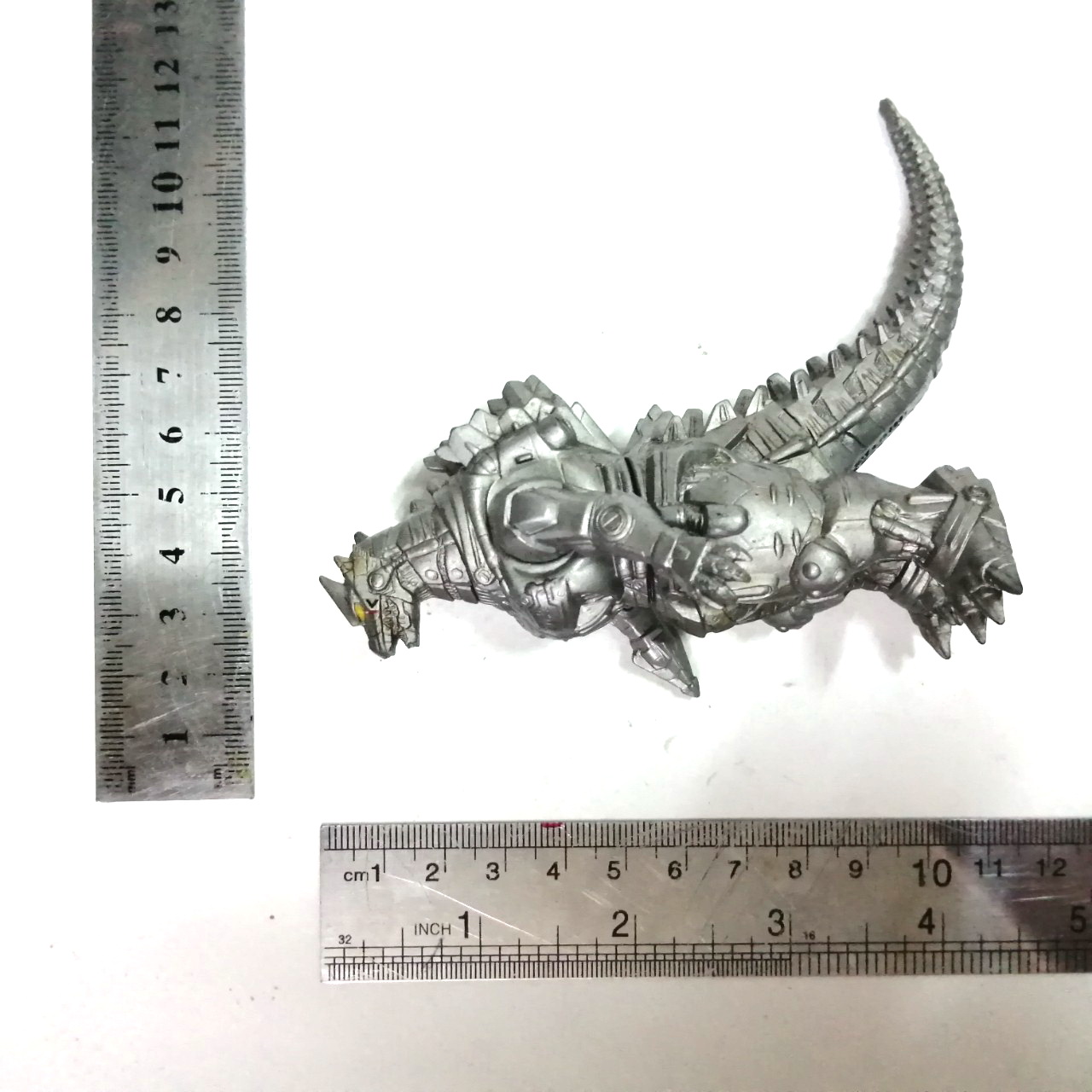 ซอฟ4นิ้ว ขนาดตามรูป เมก้าก๊อตซิลล่า ภาคปี 2003 สภาพดี มีรอยบ้าง